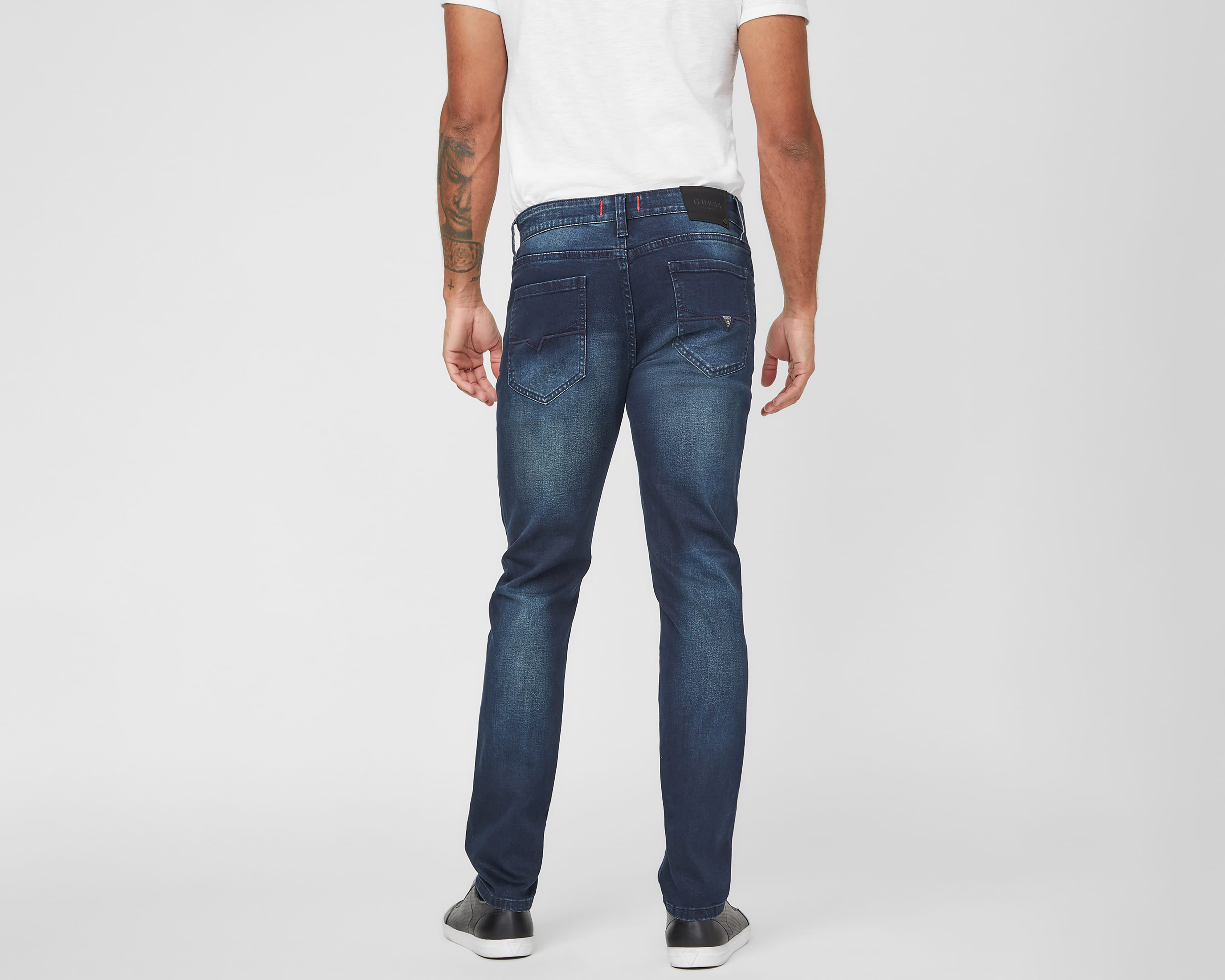 Foto 4 pulgar | Foto 3 | Jeans Skinny Guess para Hombre
