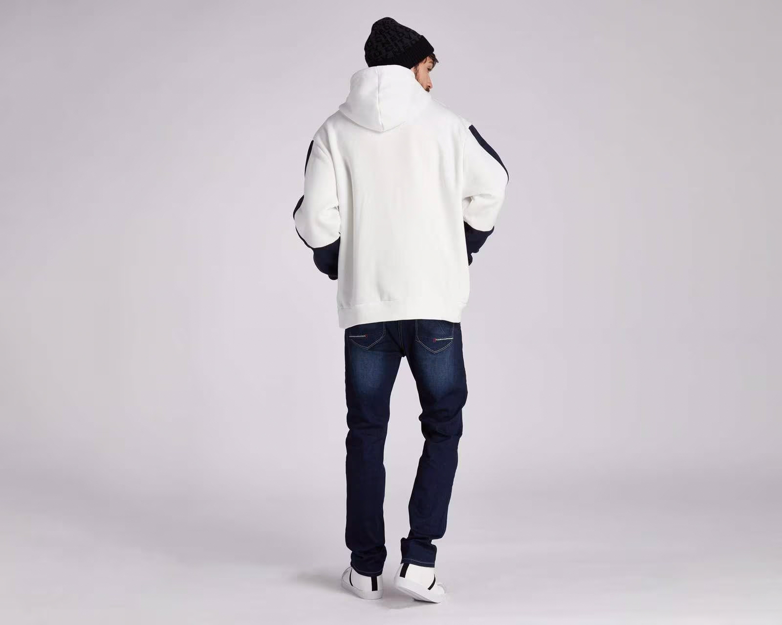 Foto 3 | Foto 3 | Sudadera Neo*City con Capucha
