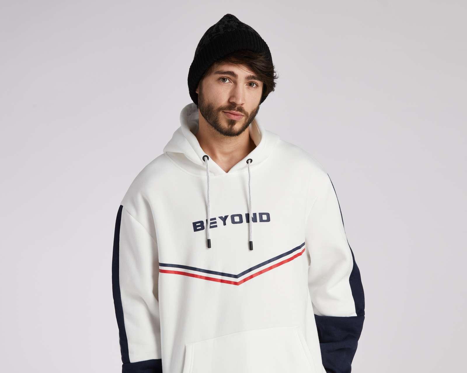 Foto 5 pulgar | Foto 4 | Sudadera Neo*City con Capucha