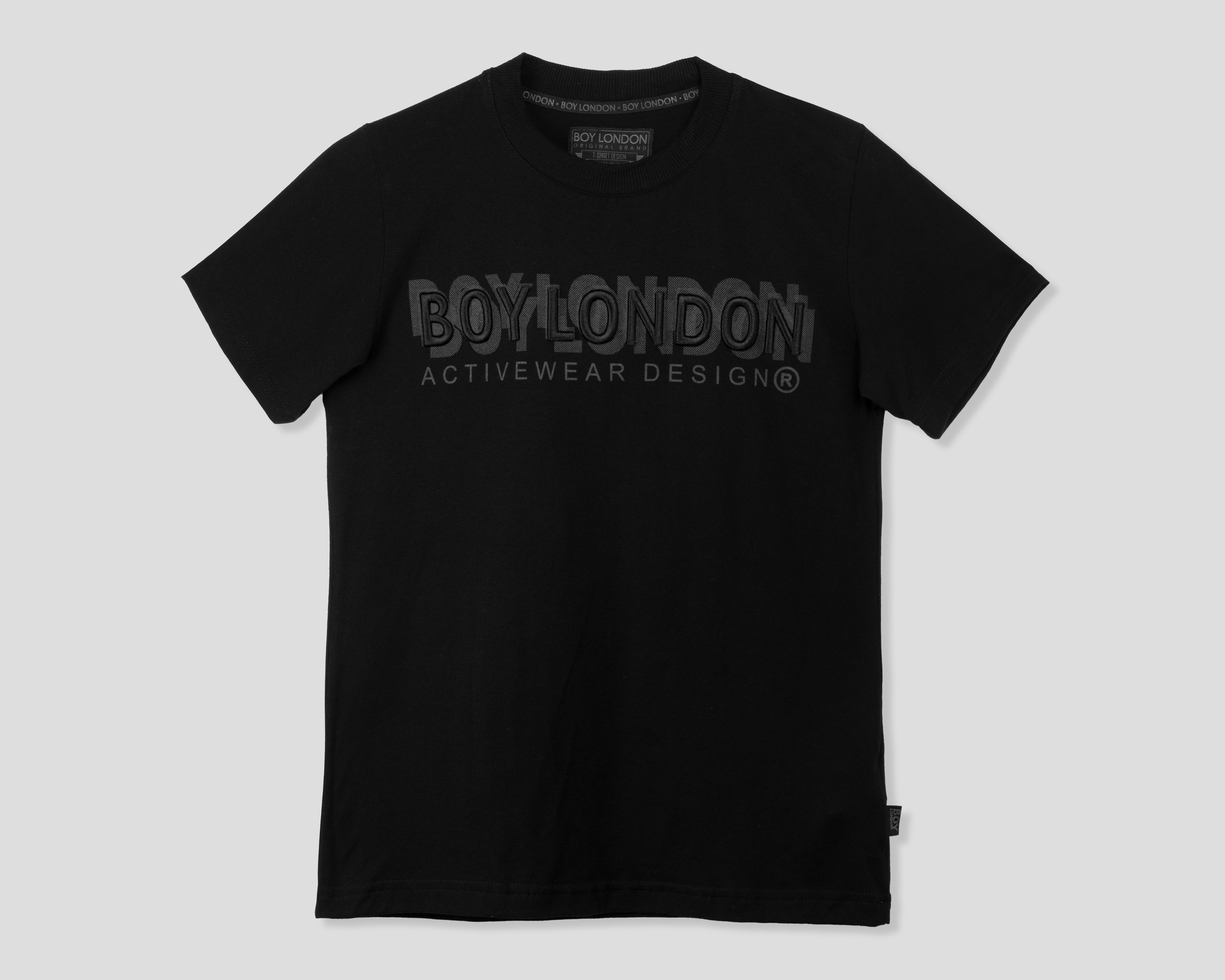 Playera de Cuello Redondo Negra Boy London para Hombre