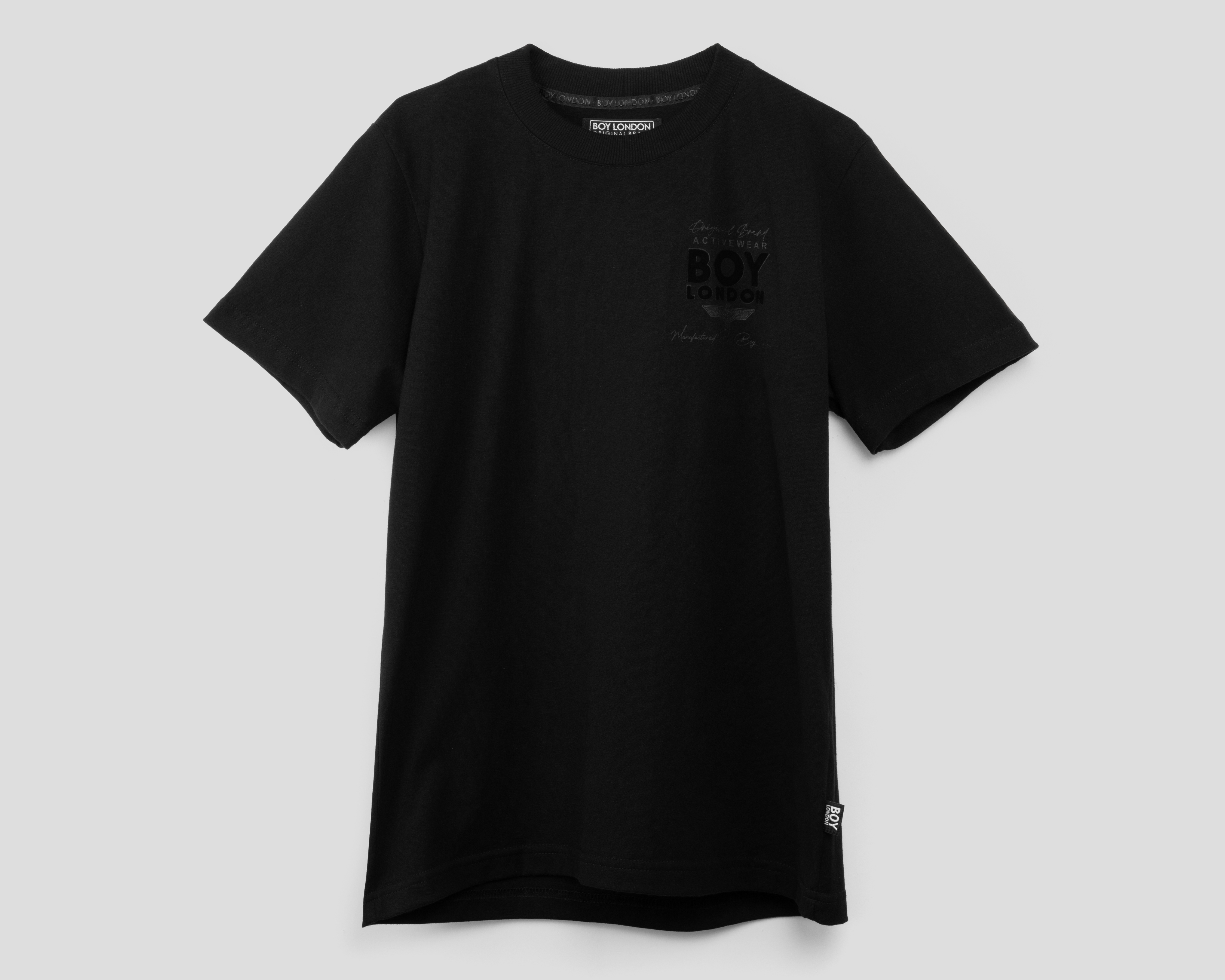 Foto 2 pulgar | Foto 1 | Playera de Cuello Redondo Negra Boy London para Hombre