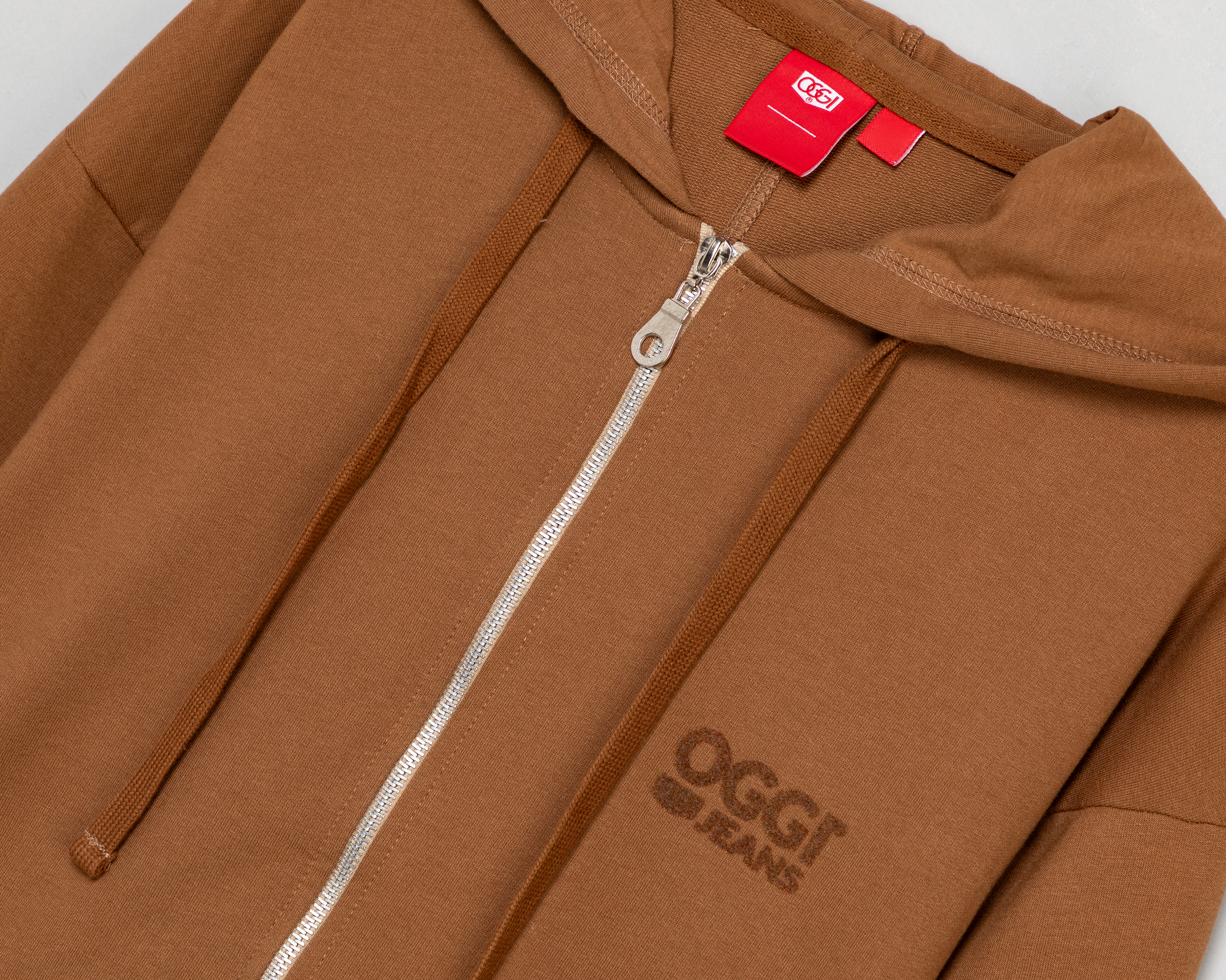 Foto 4 pulgar | Foto 3 | Sudadera con Capucha Oggi para Hombre