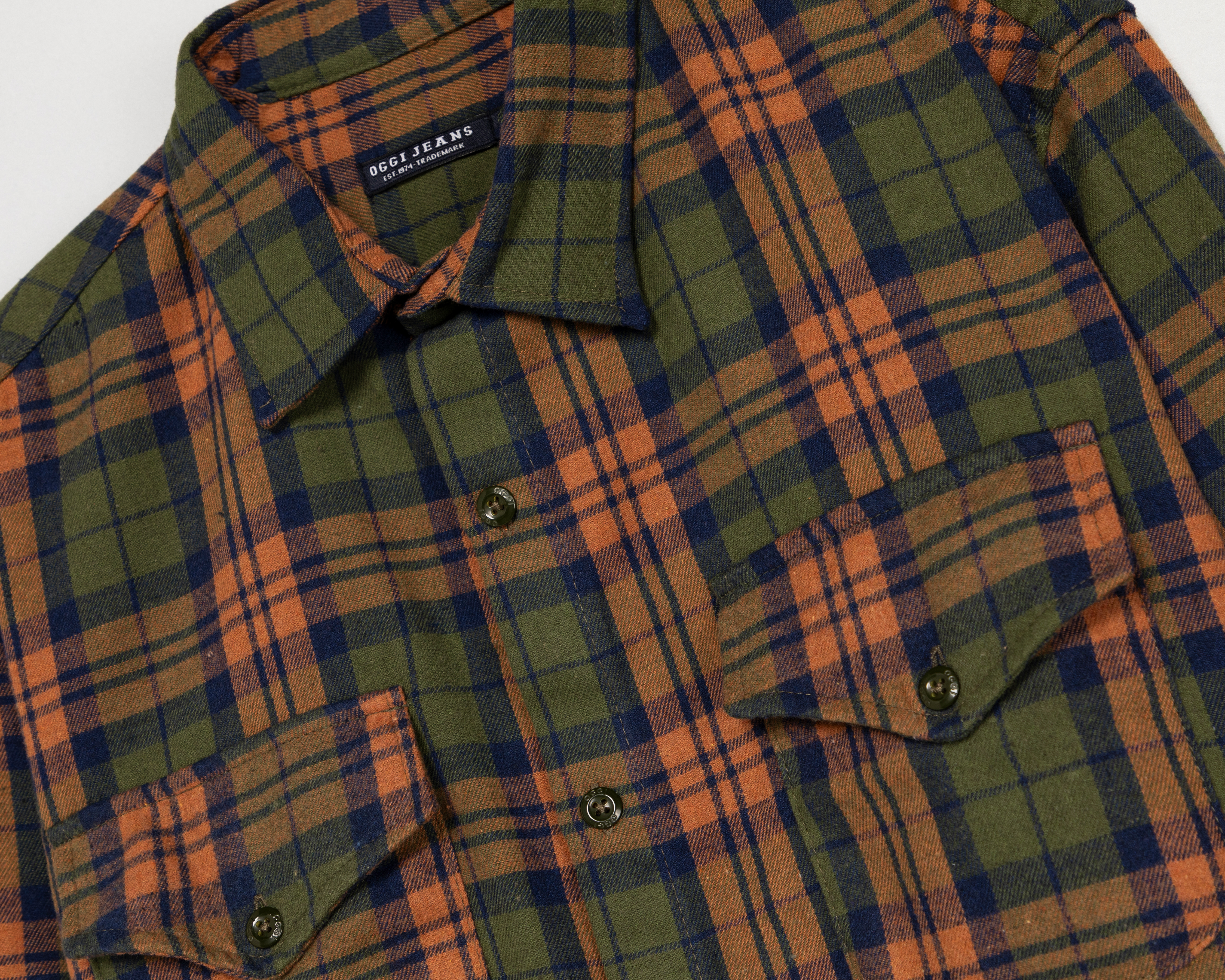 Foto 3 | Foto 3 | Camisa Casual Oggi Regular a Cuadros para Hombre