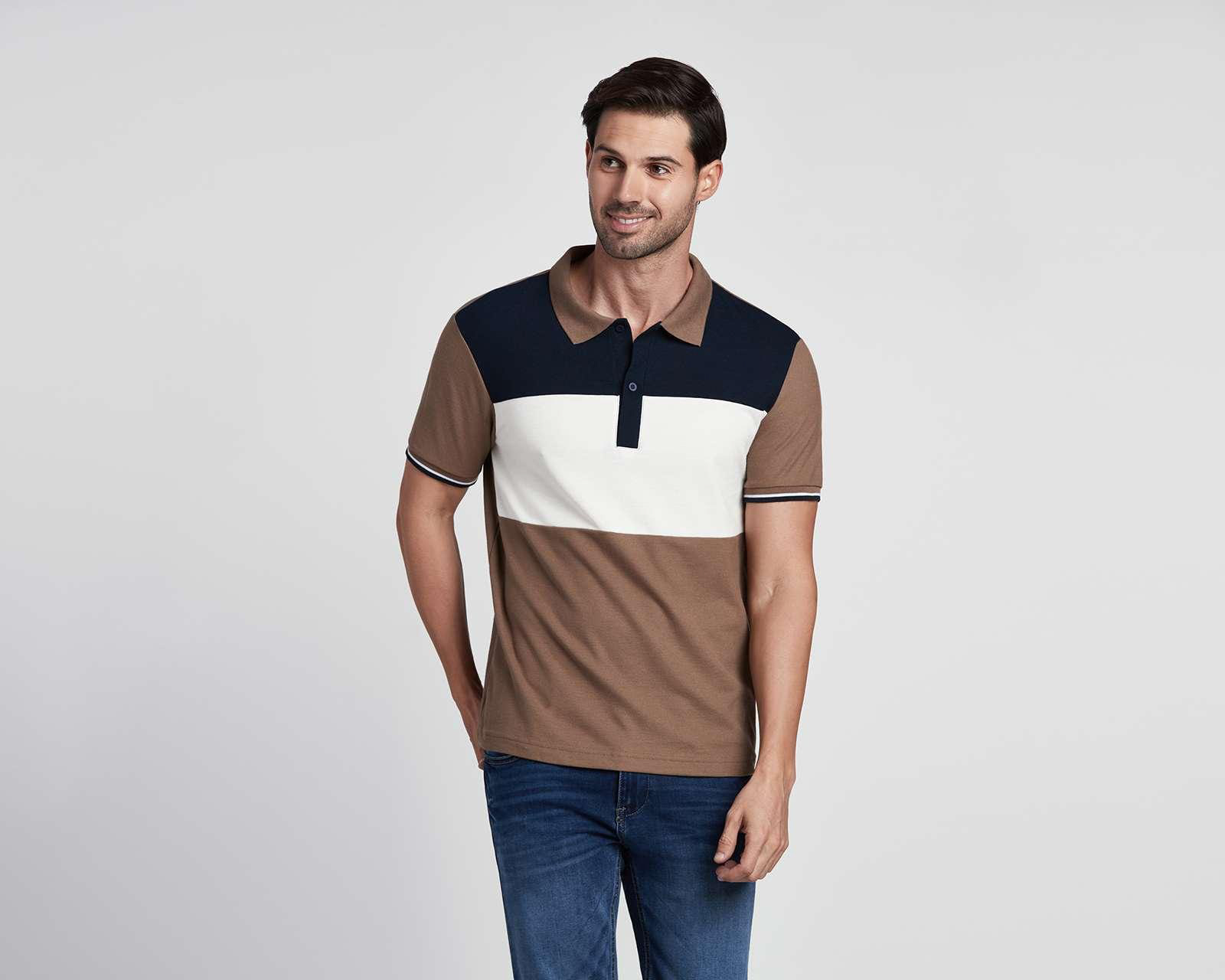 Foto 2 pulgar | Foto 1 | Playera Polo Porto Sur Café con Bloques para Hombre