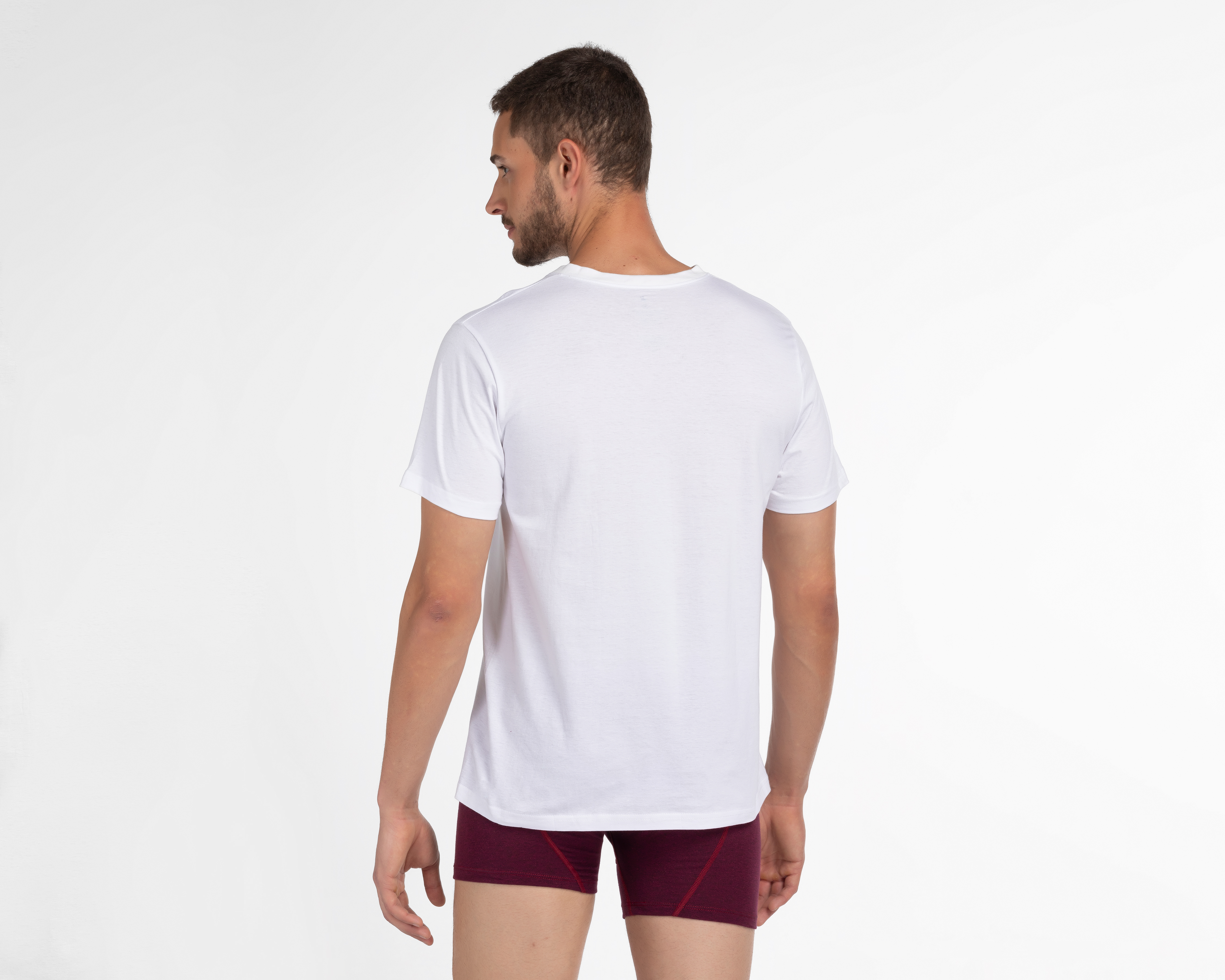 Foto 3 pulgar | Foto 2 | Playera Interior Cuello V York Team Polo Club 3 Piezas