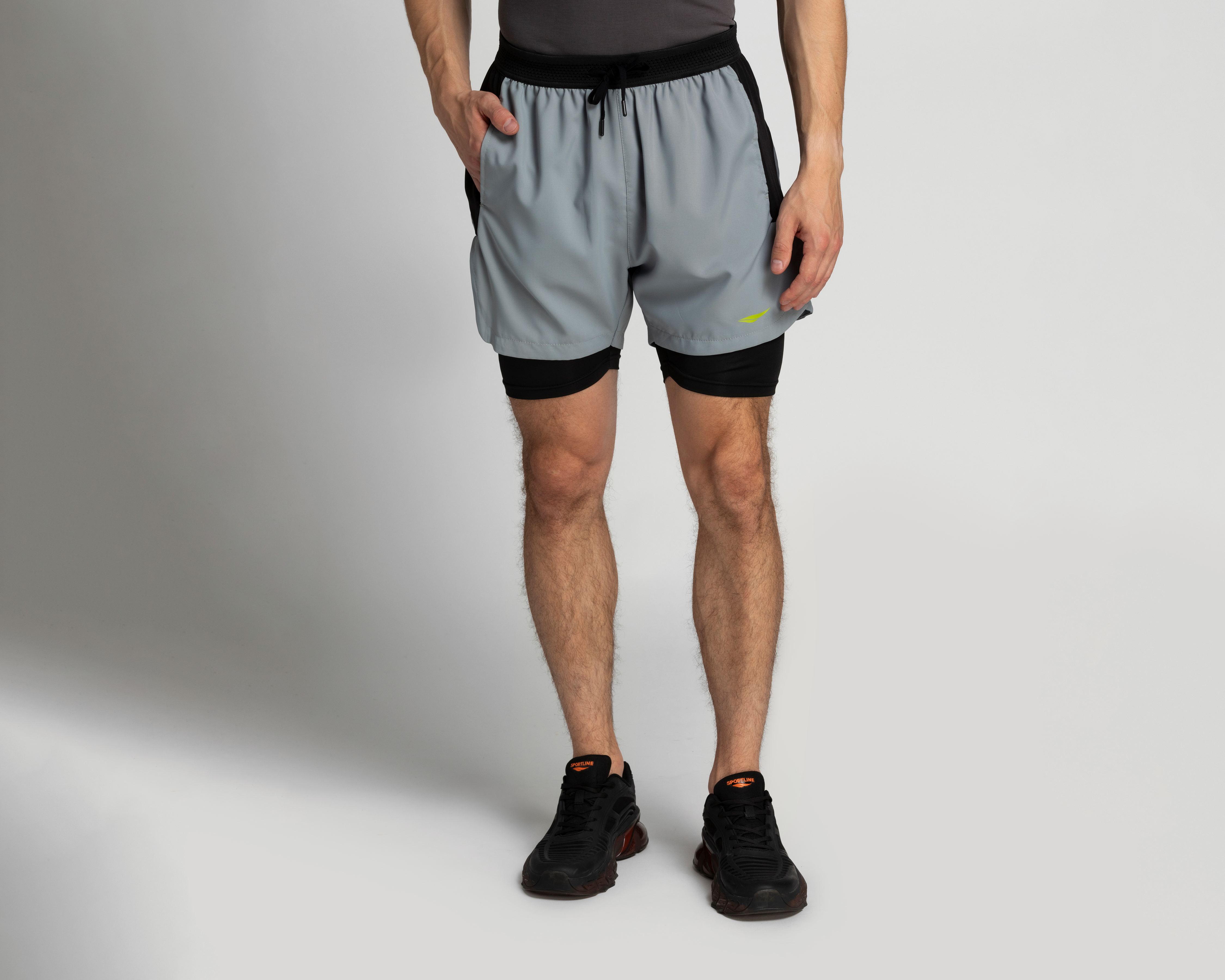 Foto 2 pulgar | Foto 1 | Short Sportline para Entrenamiento