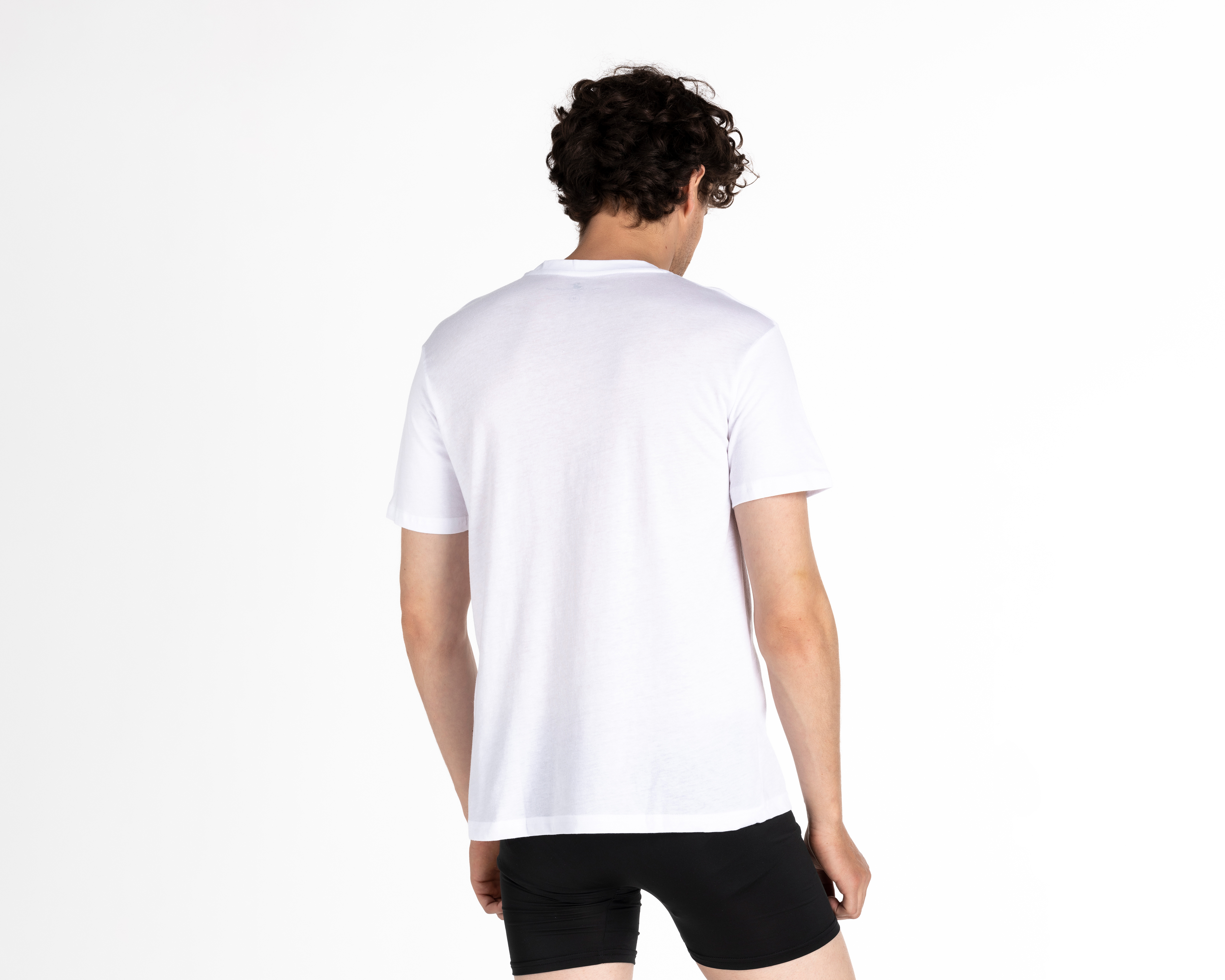 Foto 4 pulgar | Foto 3 | Playera Interior Cuello Redondo York Team Polo Club 3 Piezas