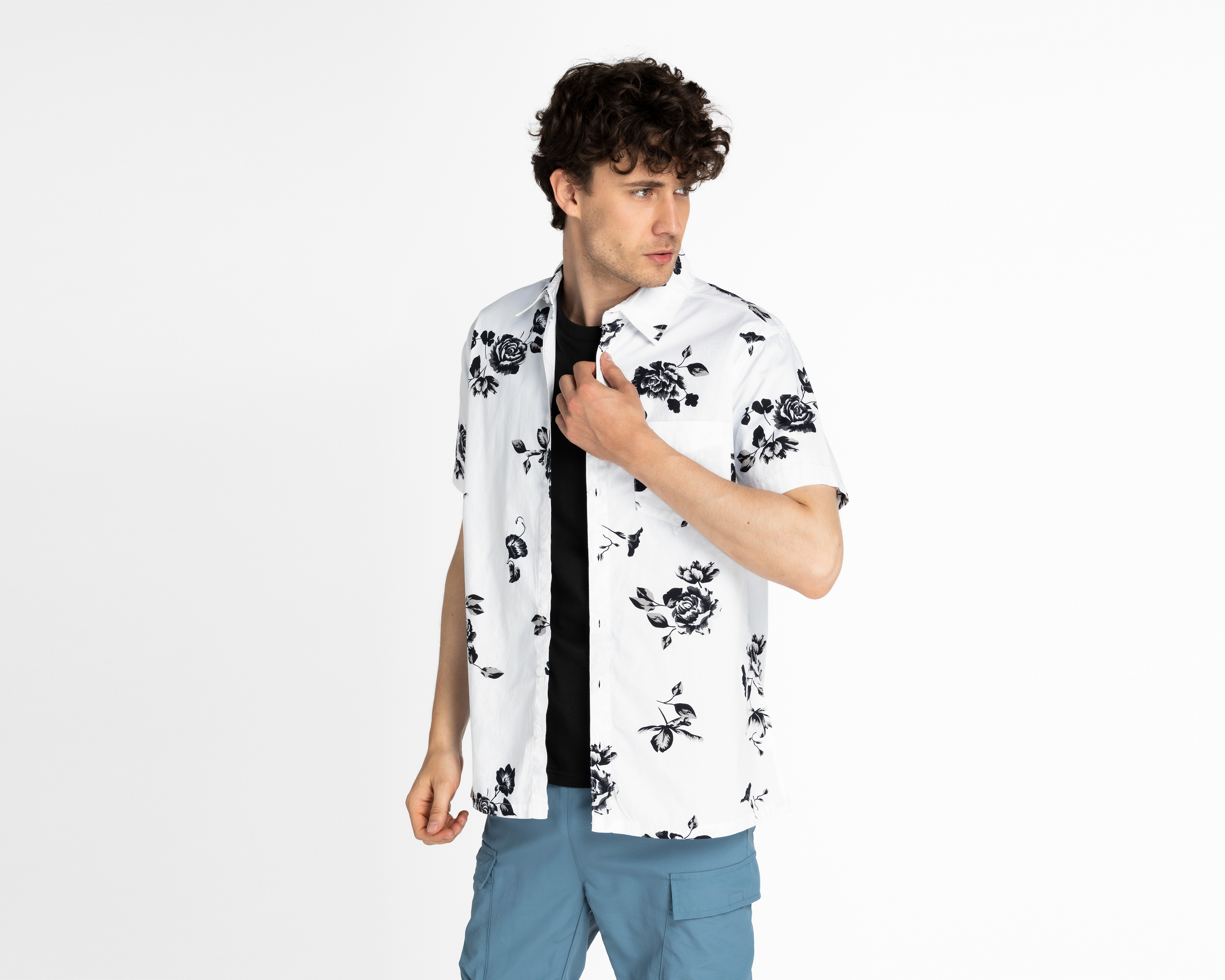 Foto 2 pulgar | Foto 1 | Camisa Neo*City Regular Fit con Estampado Floral