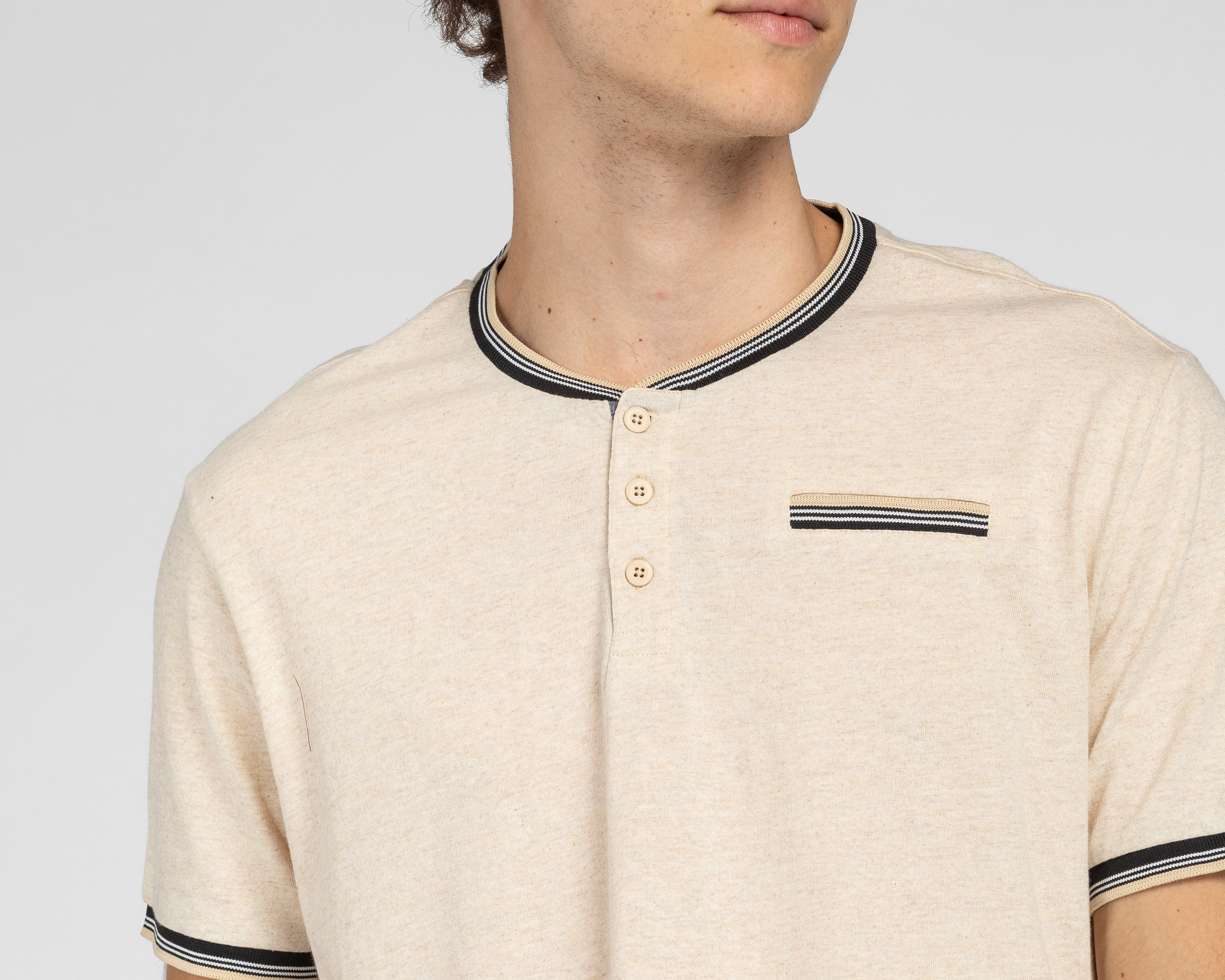 Foto 5 pulgar | Foto 4 | Playera Refill Cuello Mao Beige para Hombre