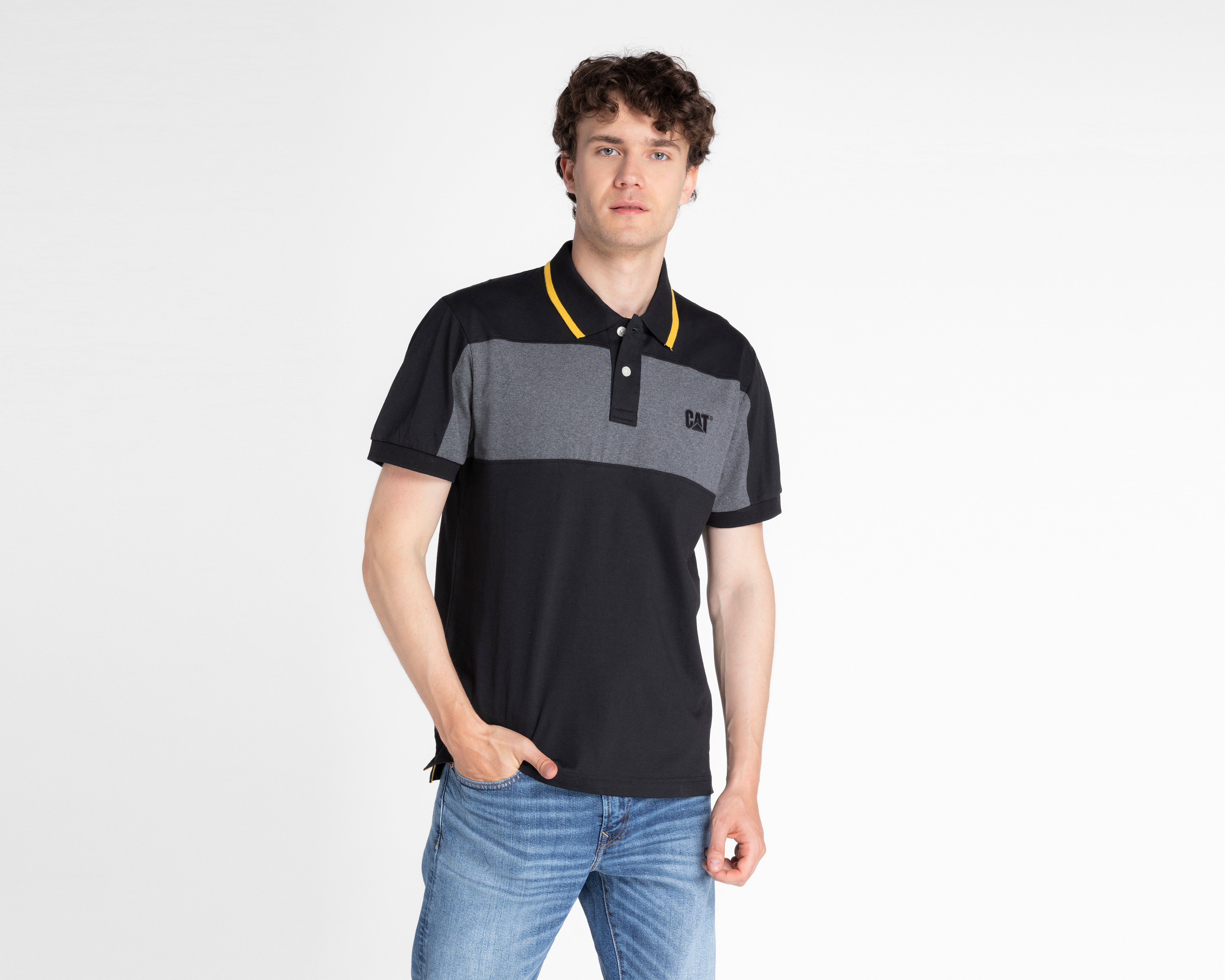 Foto 2 pulgar | Foto 1 | Playera Polo CAT Negra para Hombre