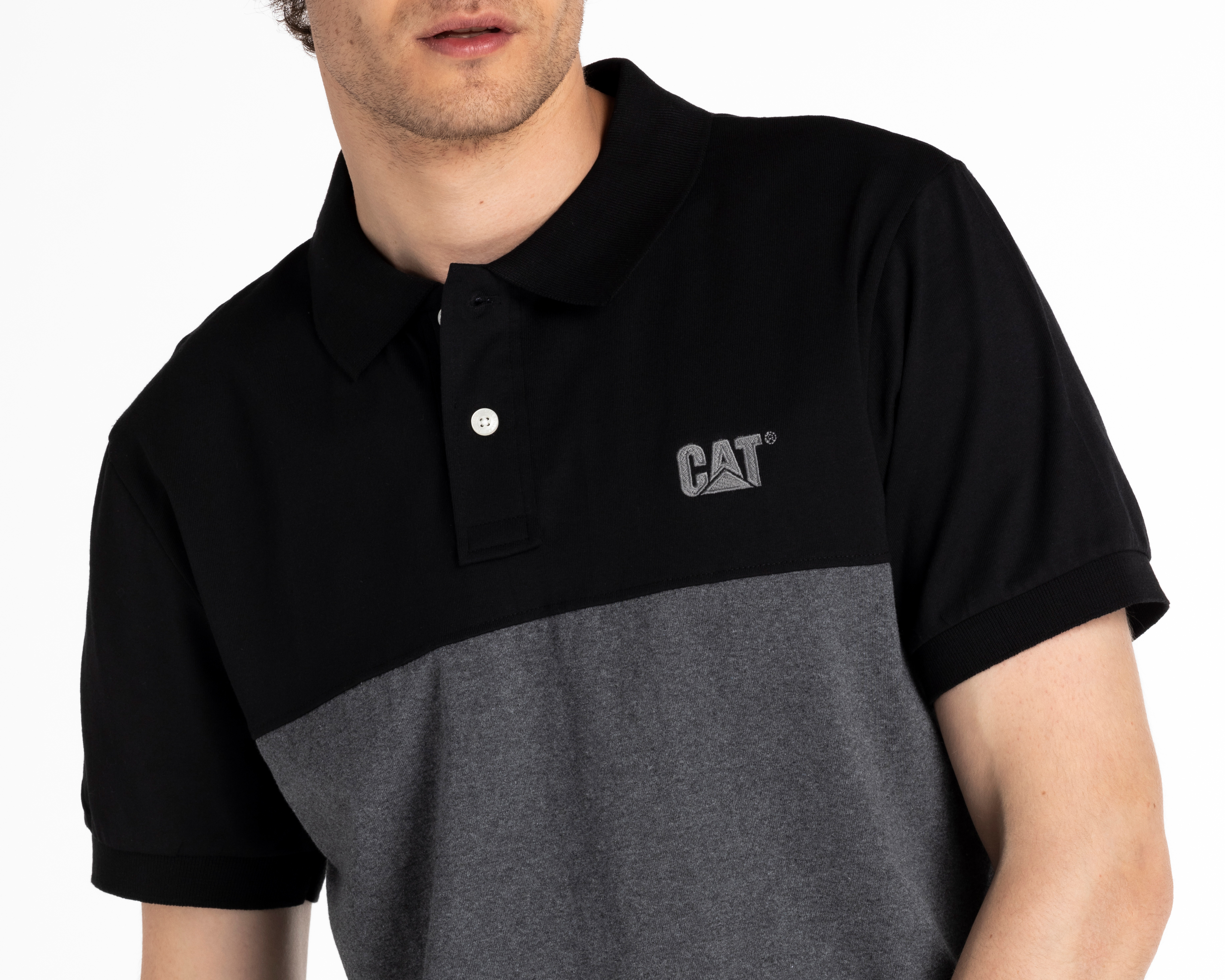 Foto 4 pulgar | Foto 3 | Playera Polo CAT Negra para Hombre