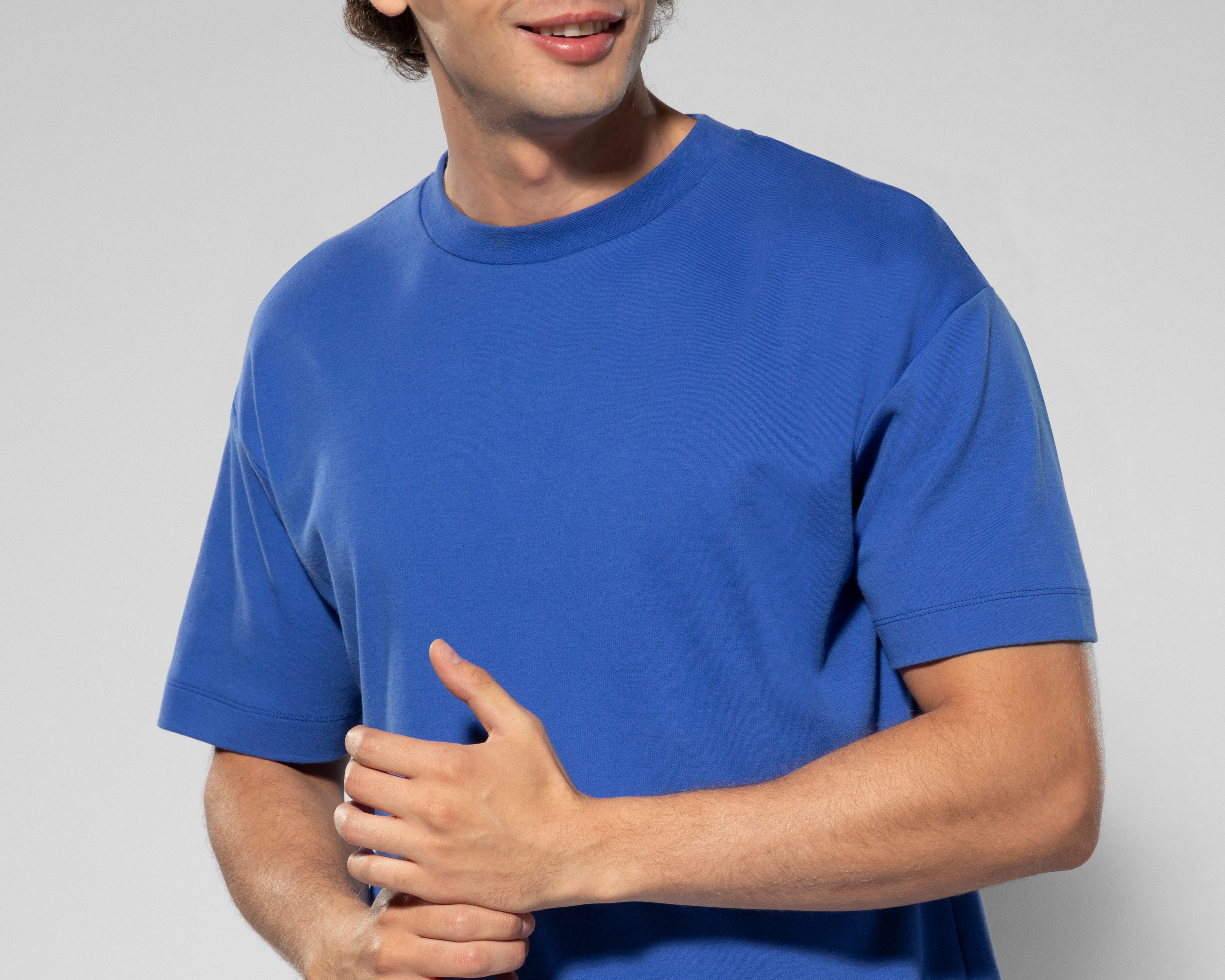 Foto 5 pulgar | Foto 4 | Playera Thinner Cuello Redondo