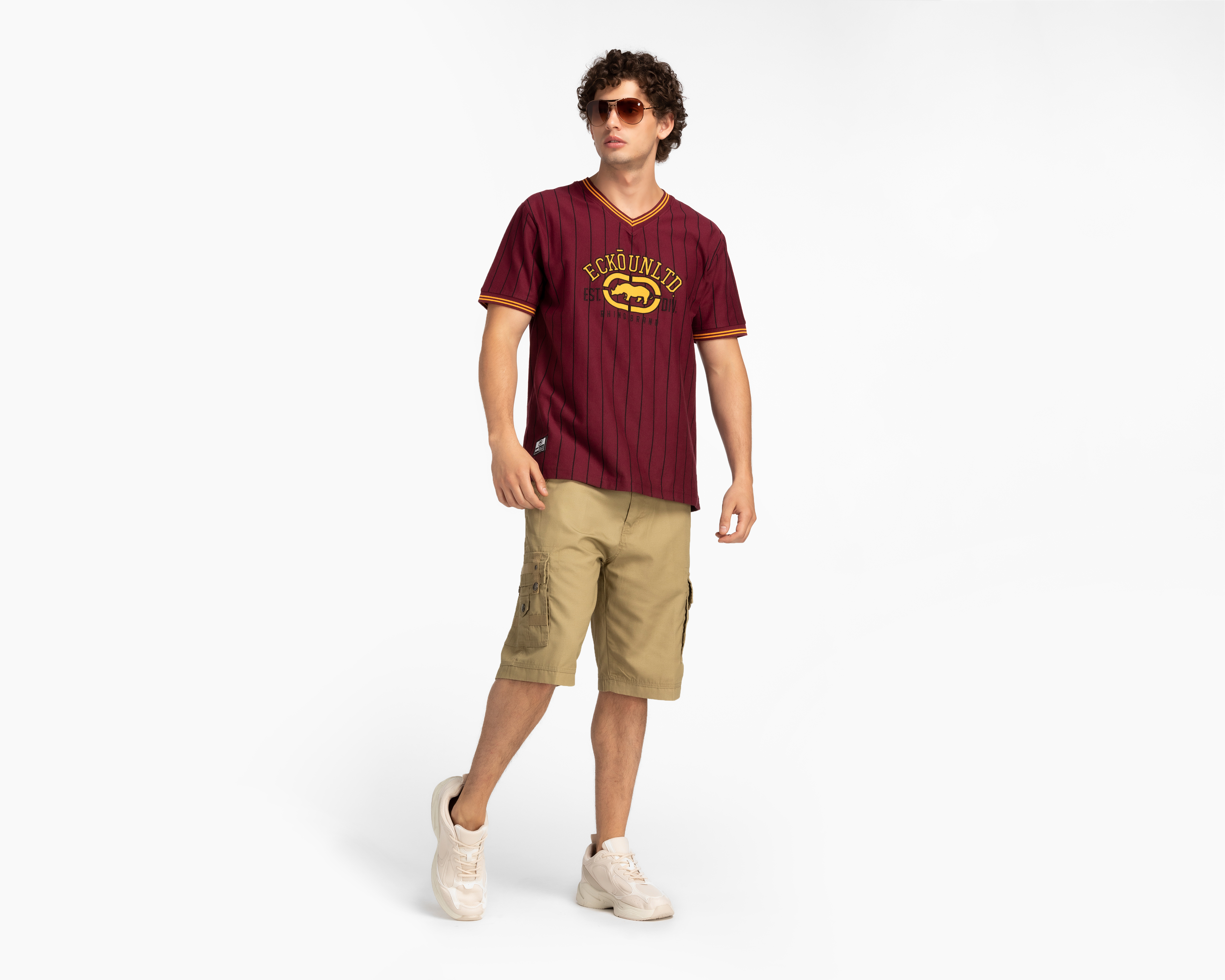 Foto 2 | Foto 2 | Playera Eckó Unltd. Cuello V