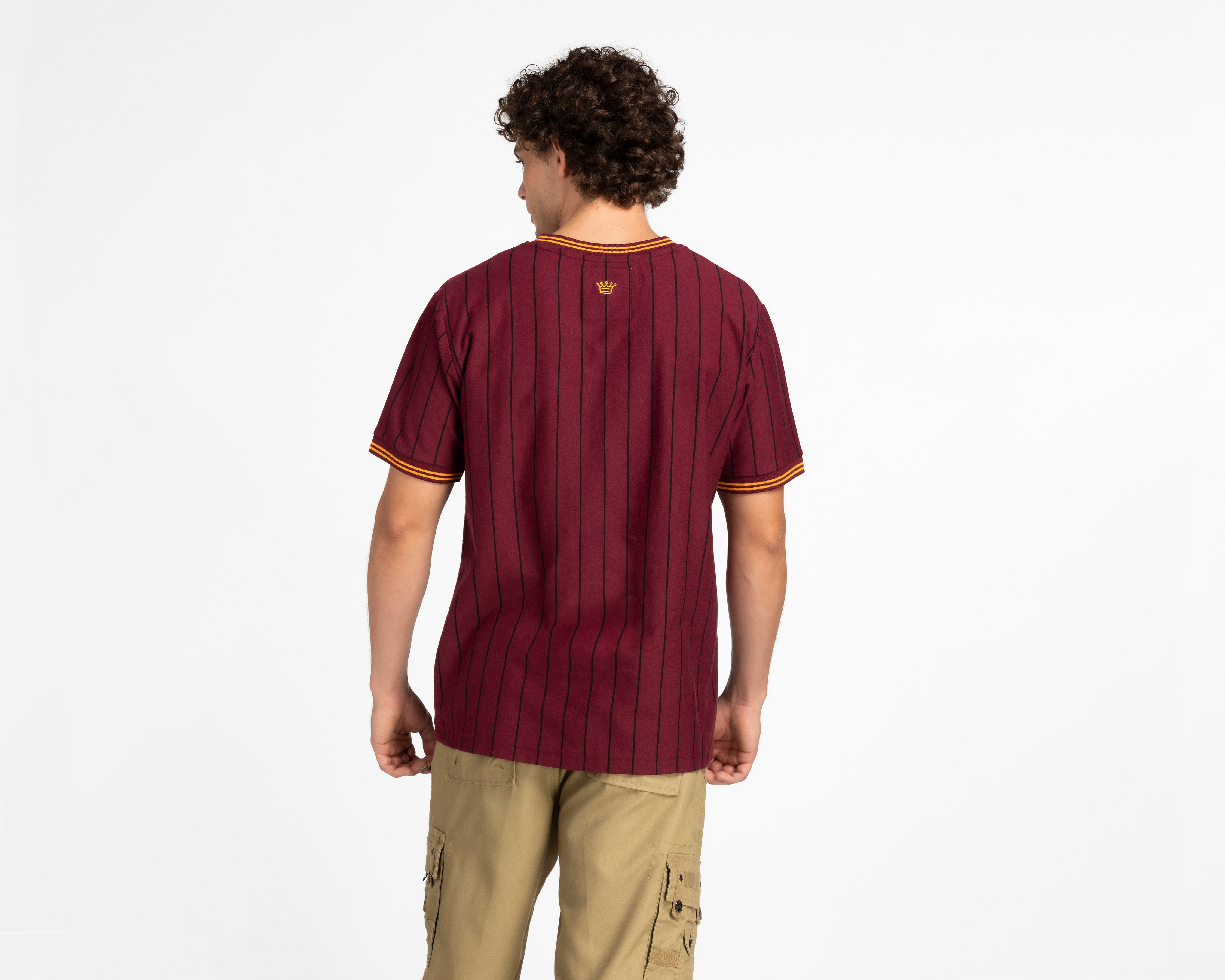 Foto 4 pulgar | Foto 3 | Playera Eckó Unltd. Cuello V