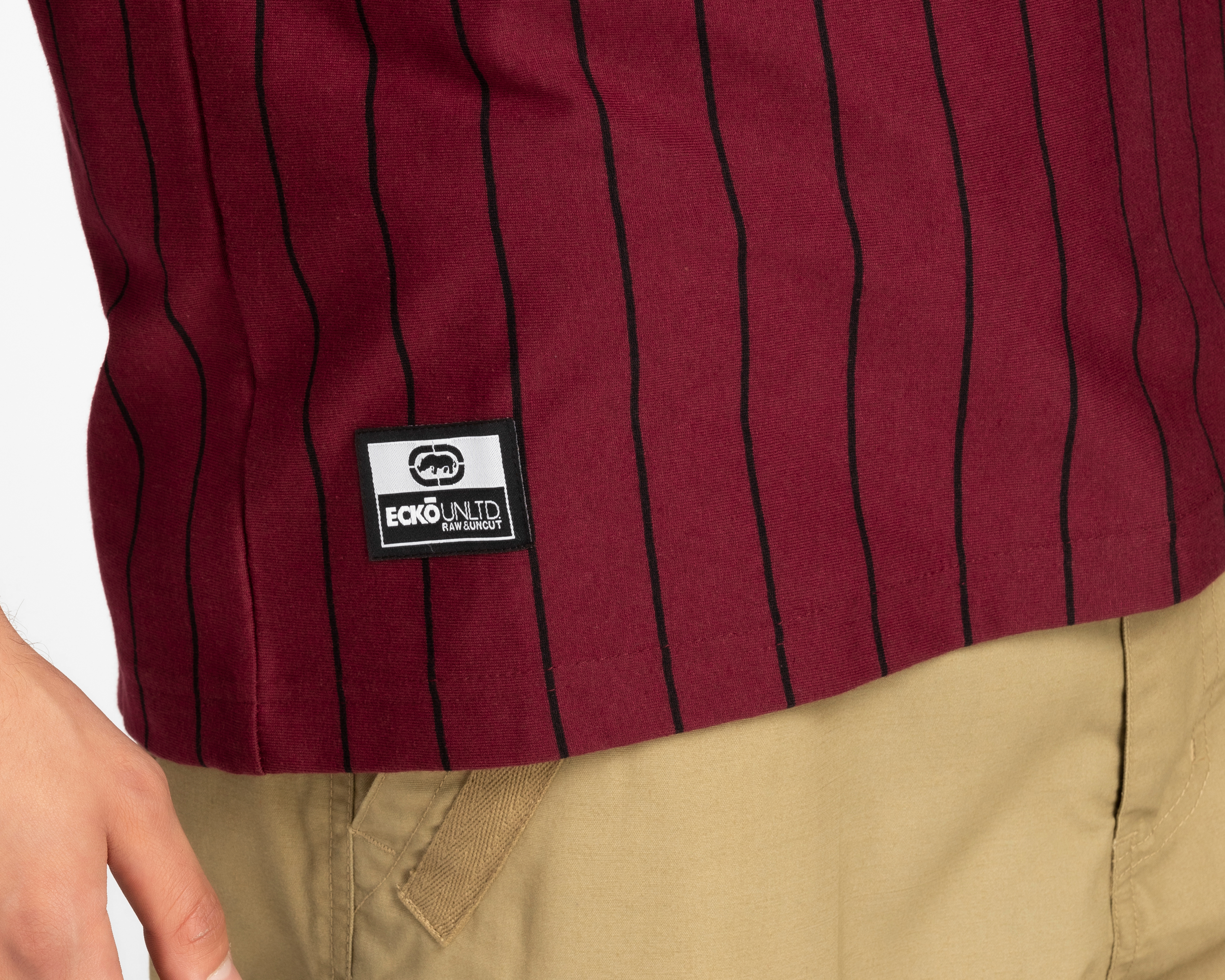 Foto 7 pulgar | Foto 6 | Playera Eckó Unltd. Cuello V