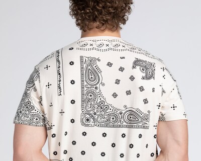 Foto 3 | Foto 3 | Playera Neo*City Cuello Redondo