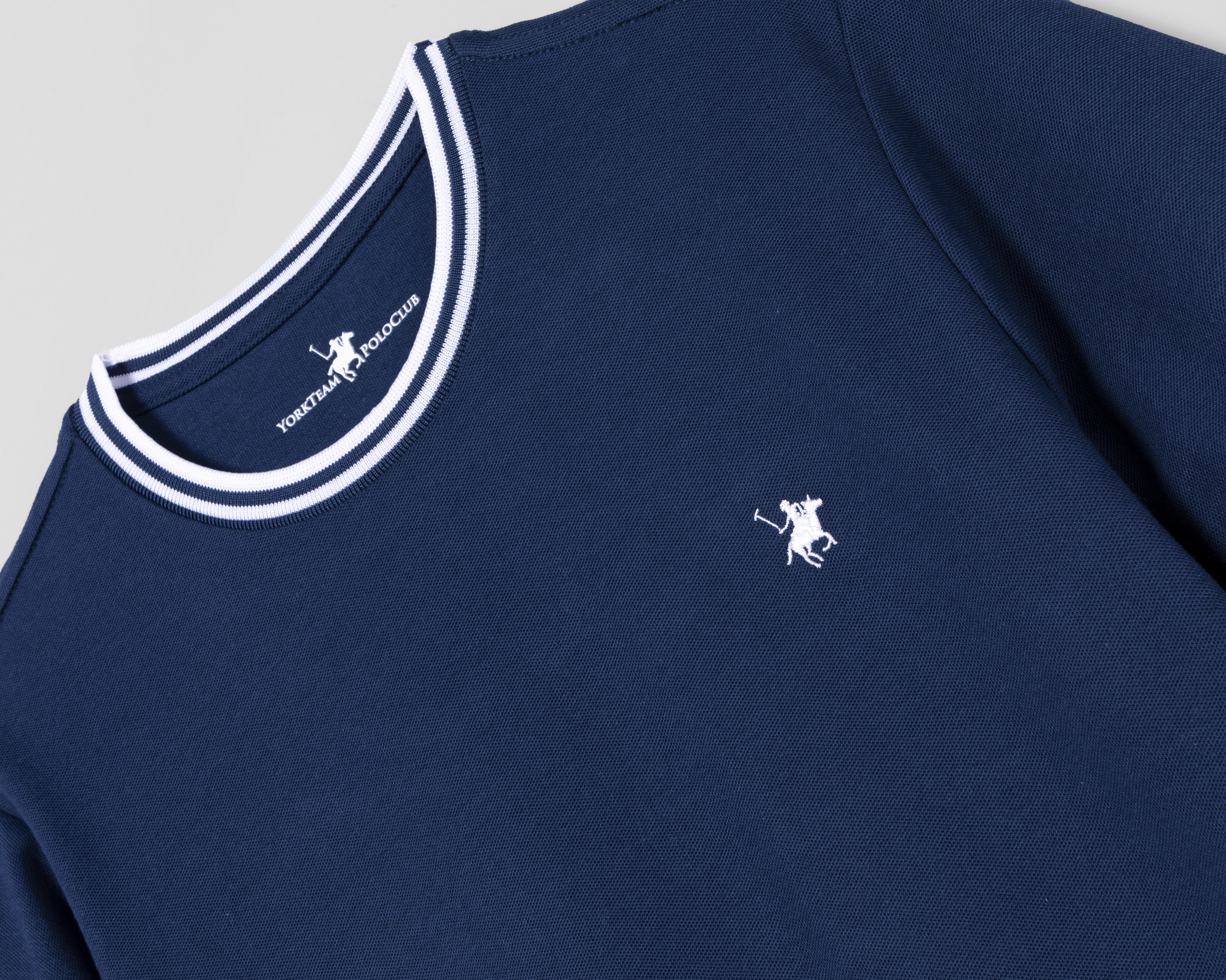 Foto 5 | Foto 6 | Playera York Team Polo Club Cuello Redondo