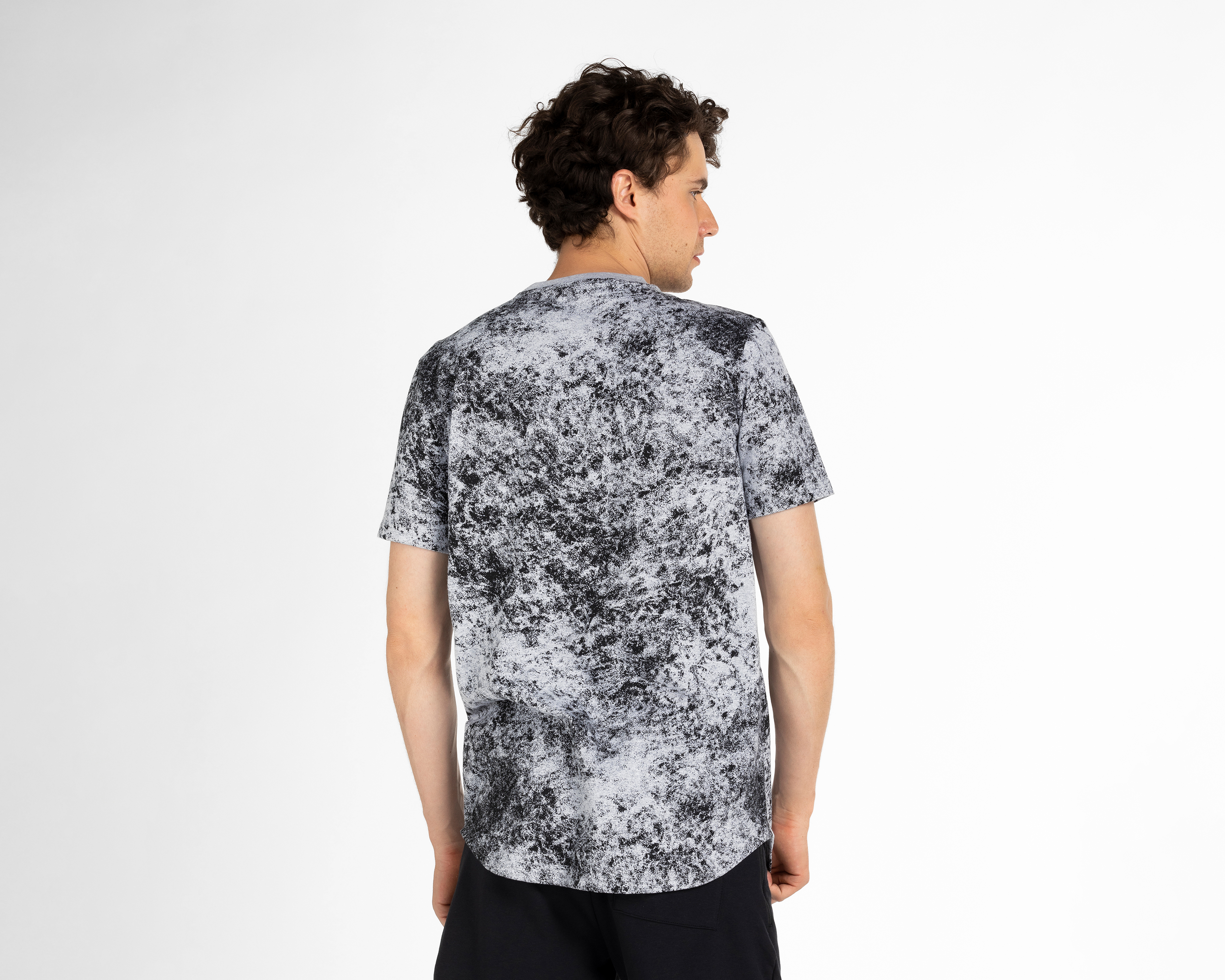 Foto 4 pulgar | Foto 3 | Playera Neo*City Cuello Redondo