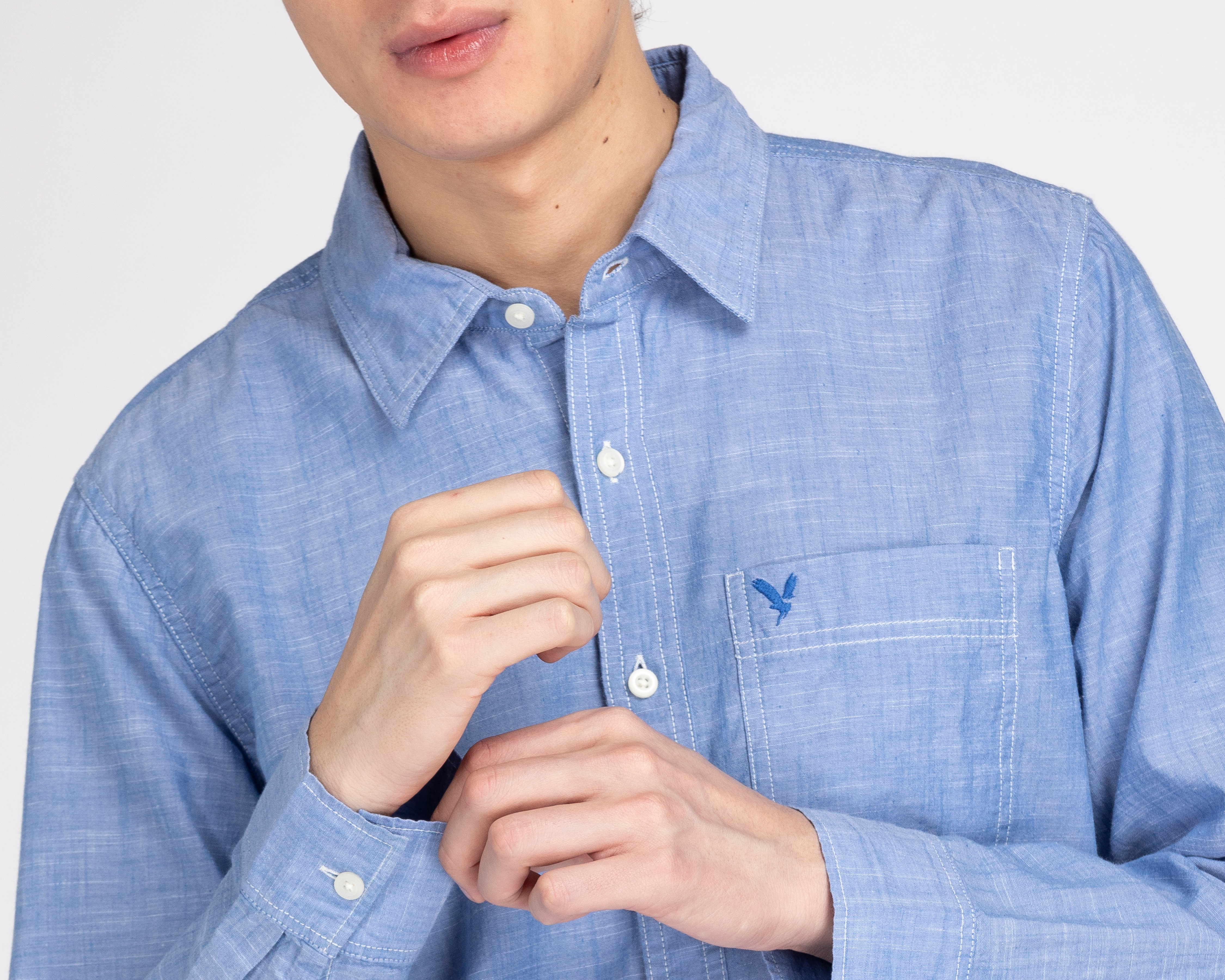 Foto 4 pulgar | Foto 3 | Camisa American Eagle Slim Fit Lisa