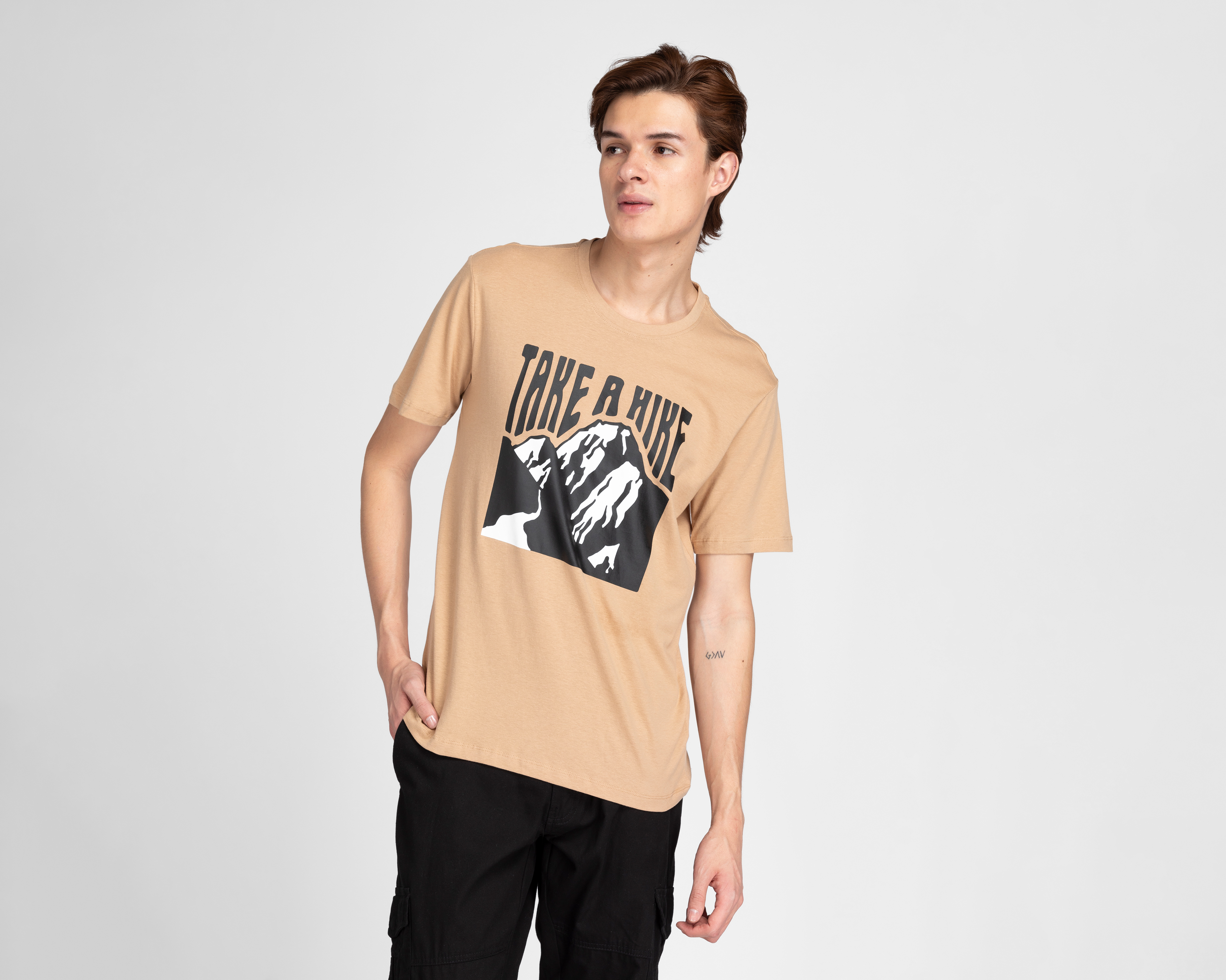 Foto 1 | Foto 1 | Playera Neo*City Cuello Redondo