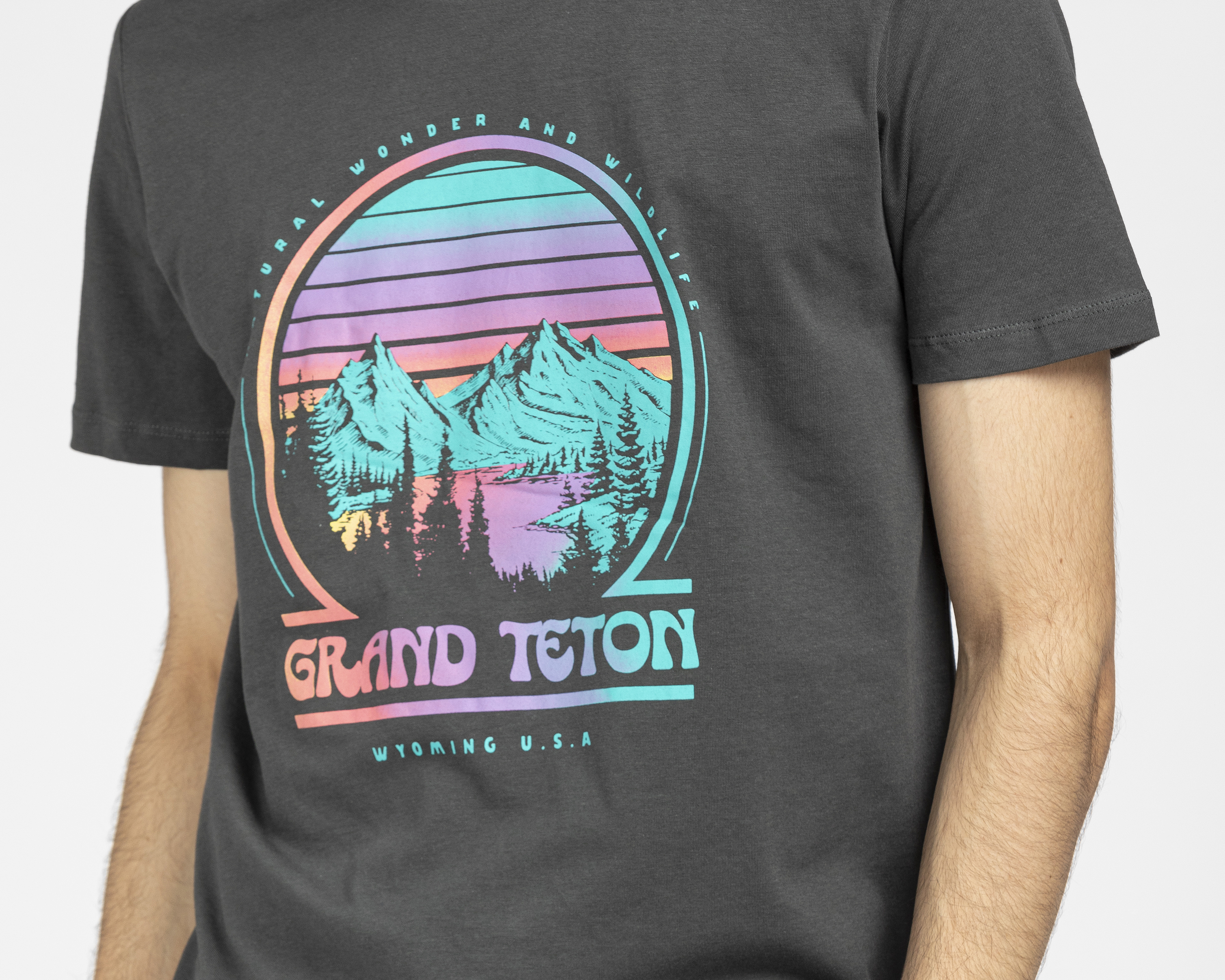 Foto 4 | Foto 4 | Playera Neo*City Cuello Redondo