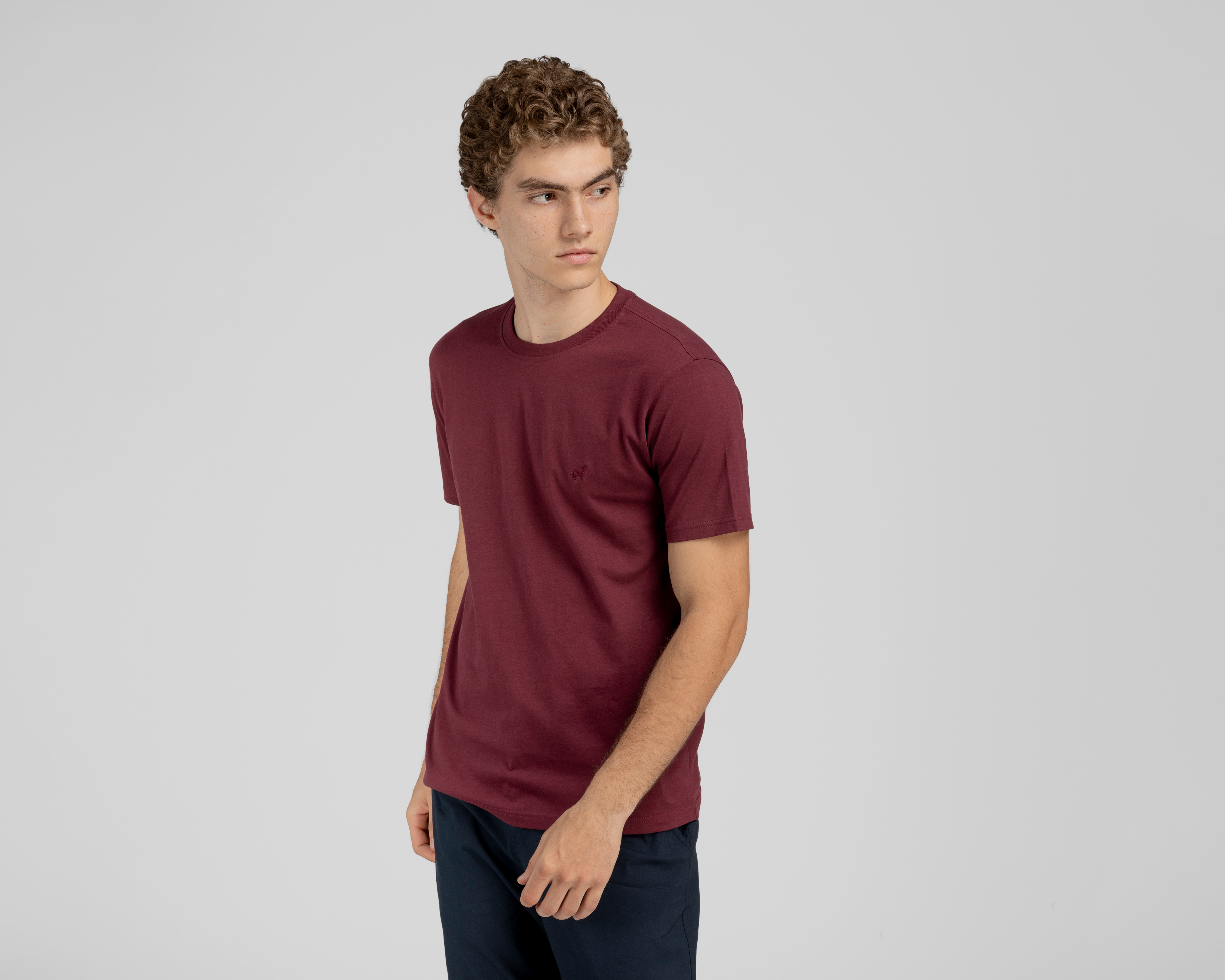 Foto 2 pulgar | Foto 1 | Playera Refill Cuello Redondo