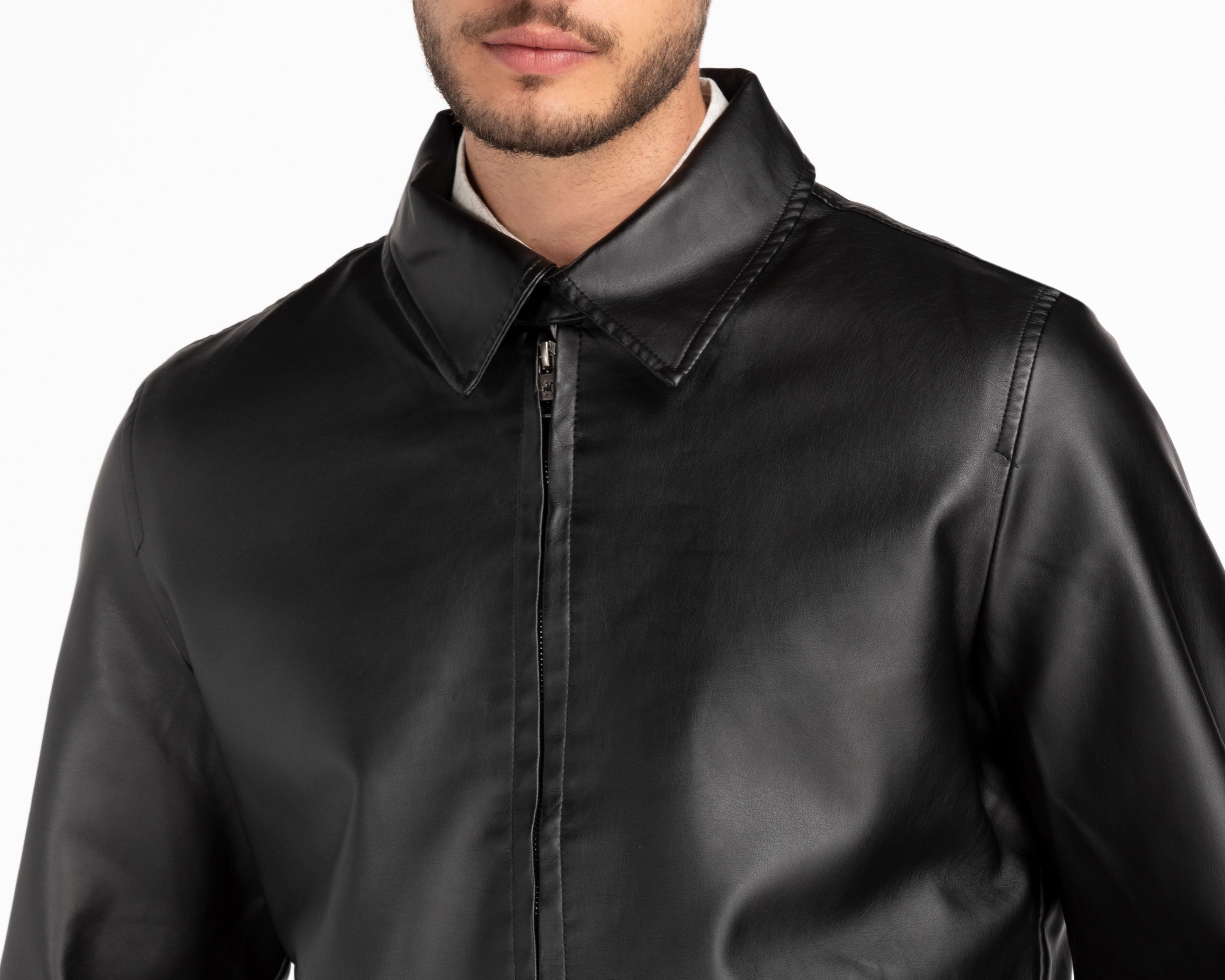 Foto 4 pulgar | Foto 3 | Chamarra York Team Polo Club