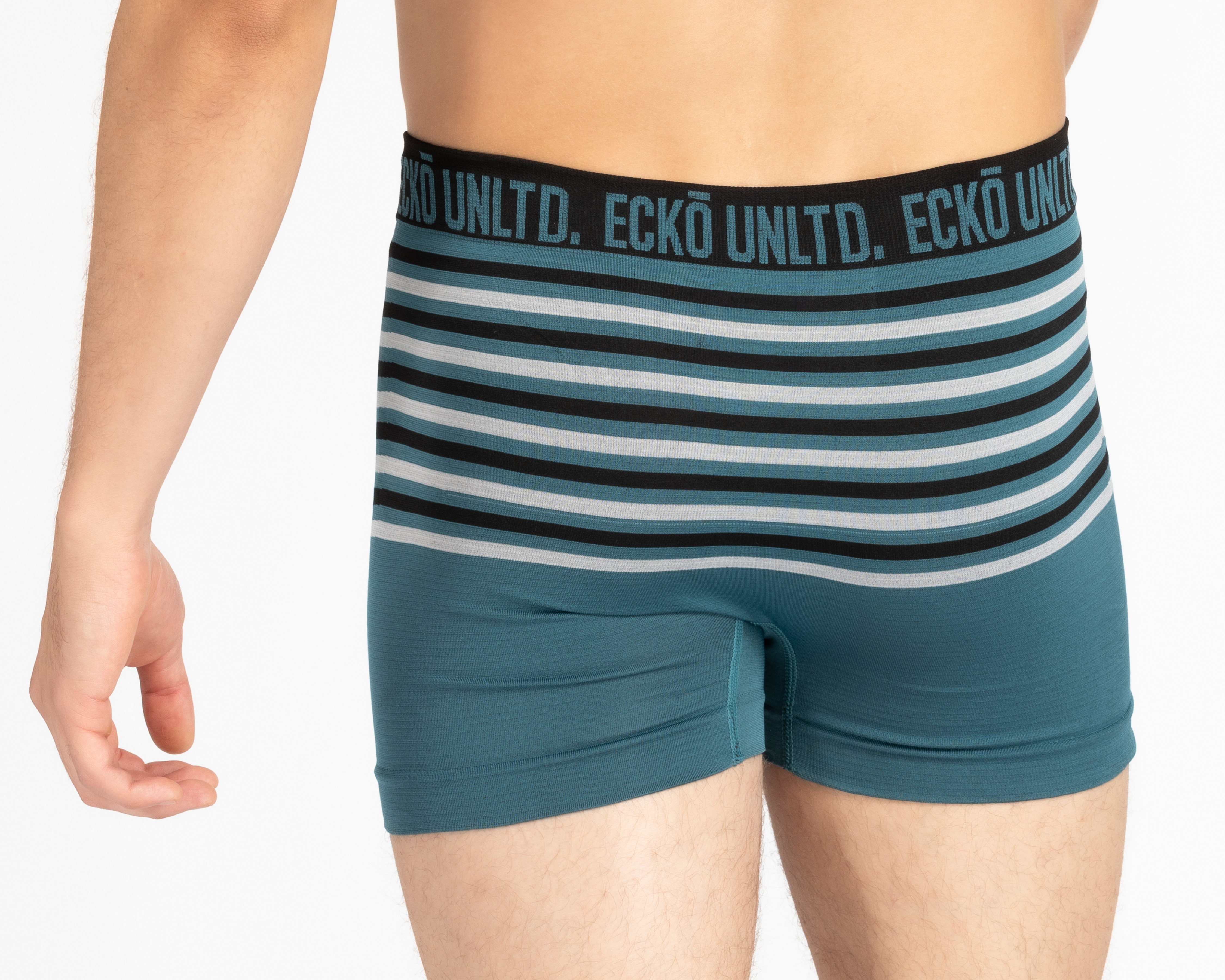 Foto 4 pulgar | Foto 3 | Bóxer Largo Eckó Unltd. 3 Piezas