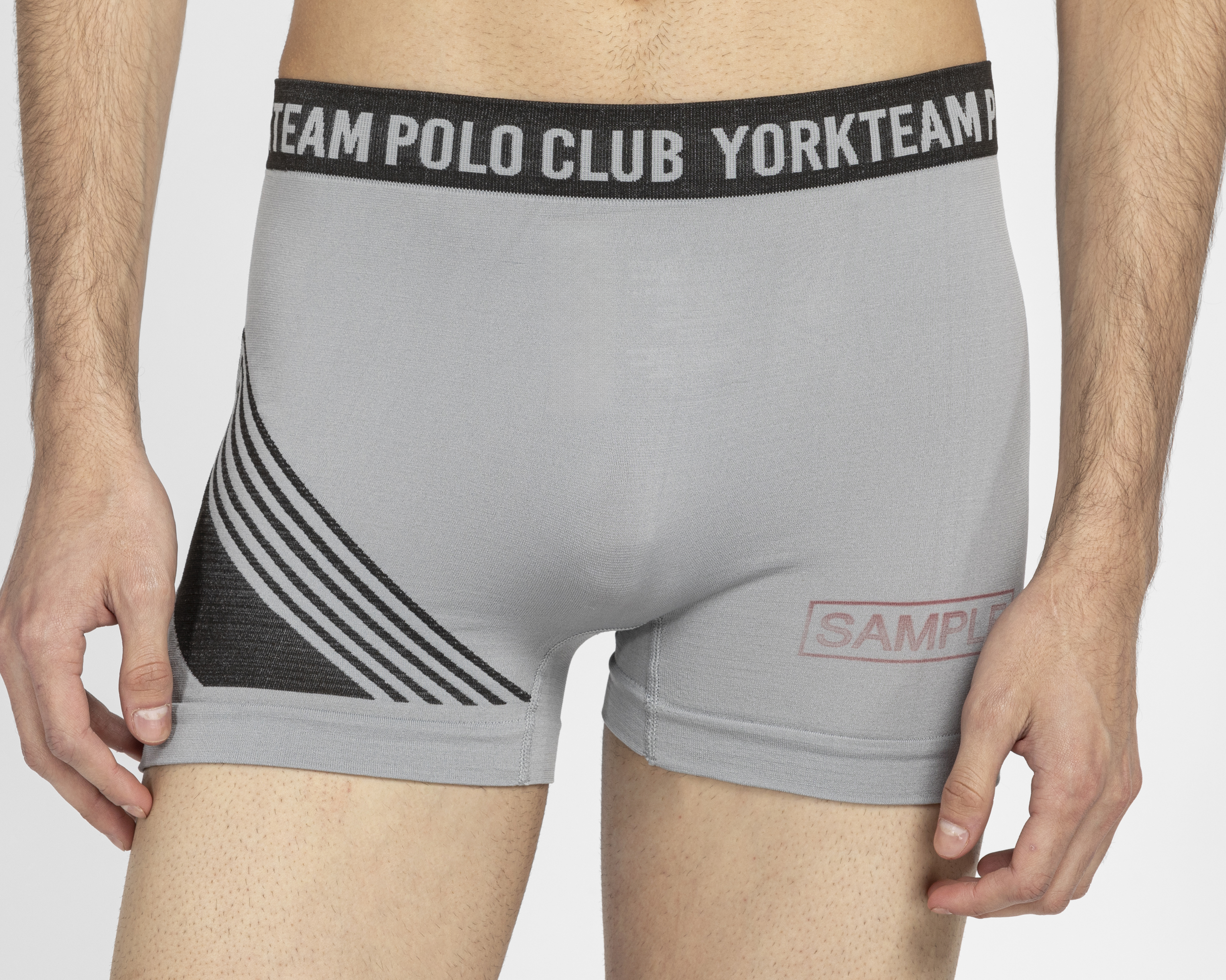 Foto 3 pulgar | Foto 2 | Bóxer Corto York Team Polo Club 3 Piezas