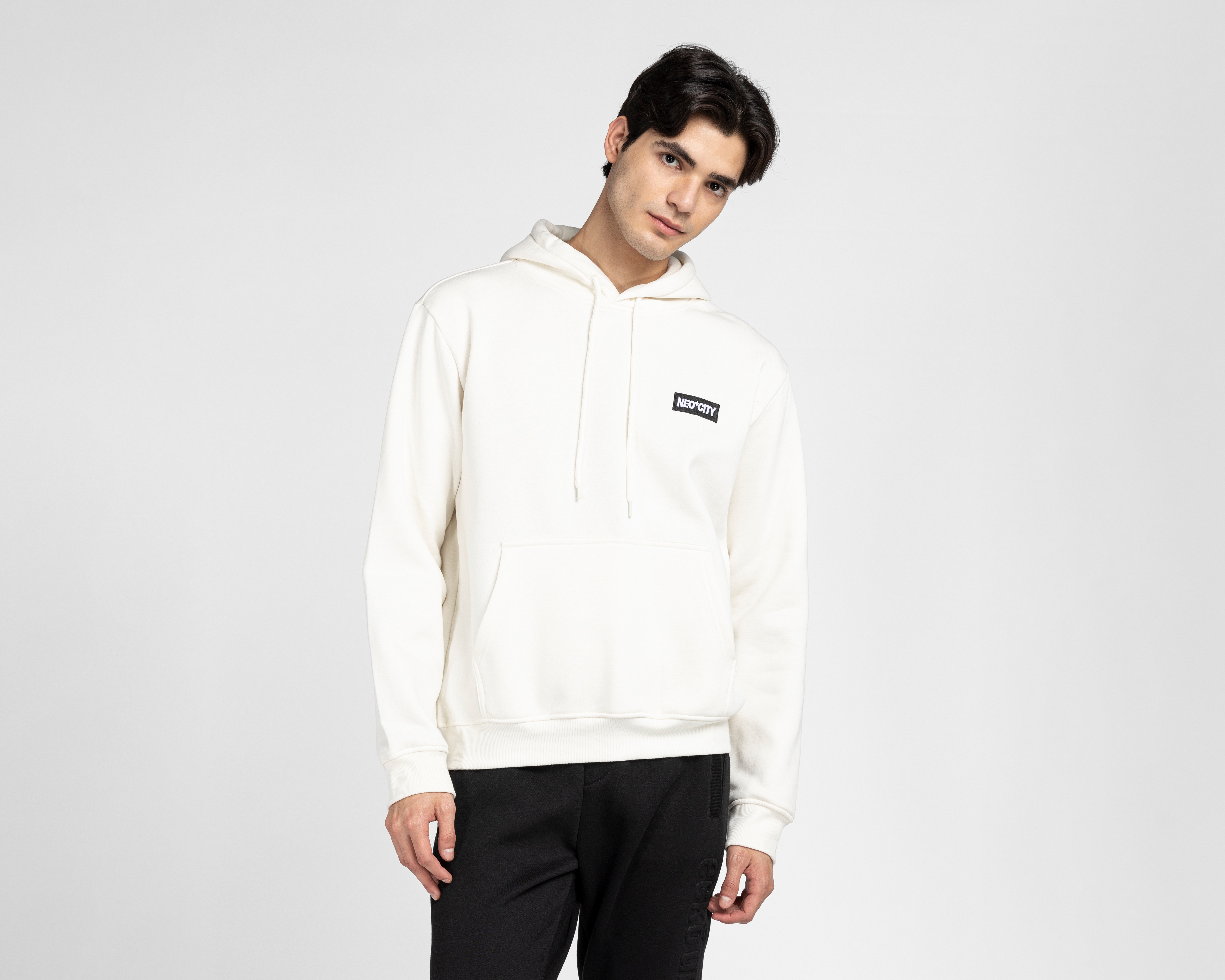 Foto 1 | Foto 1 | Sudadera Neo*City con Capucha