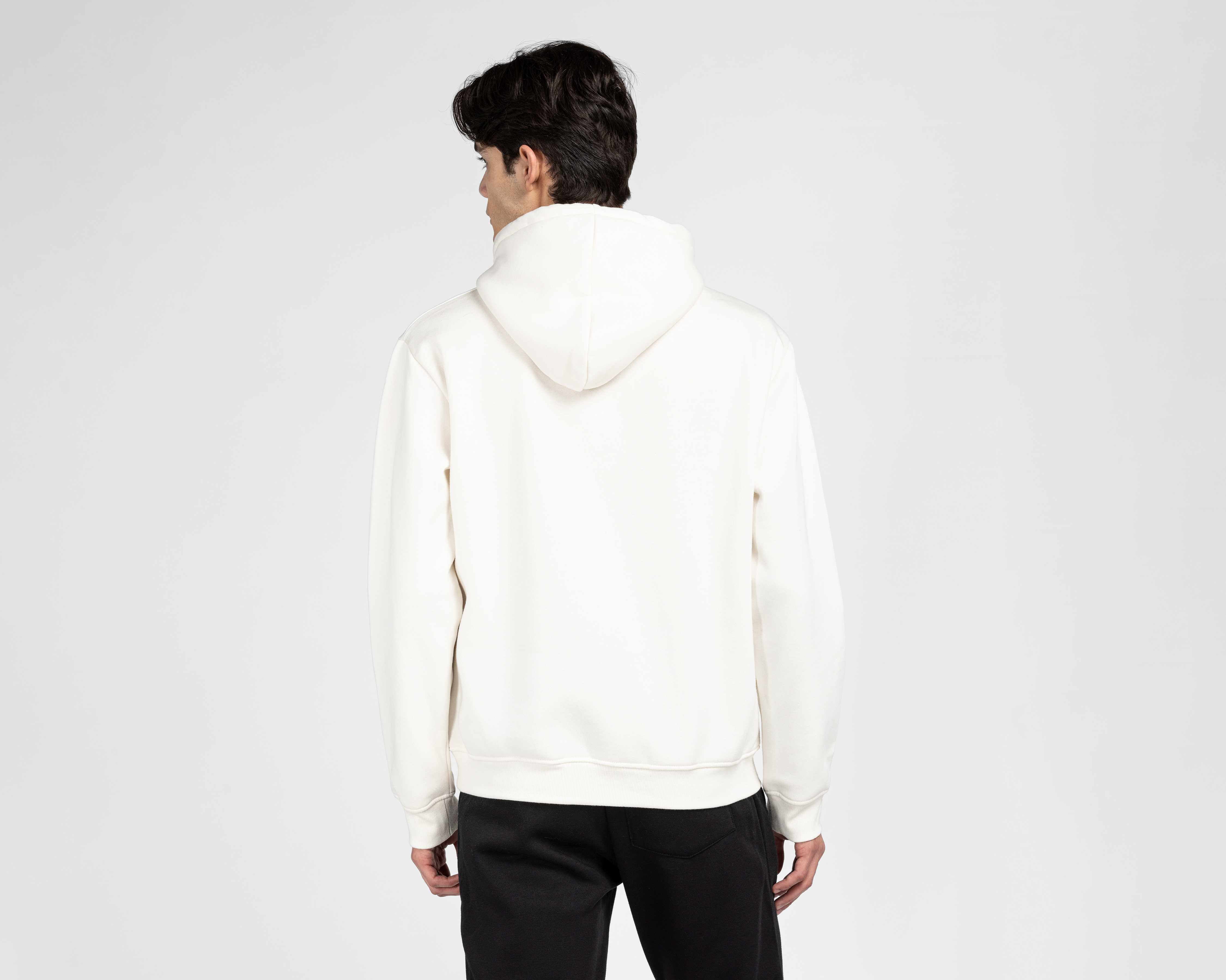 Foto 4 pulgar | Foto 3 | Sudadera Neo*City con Capucha
