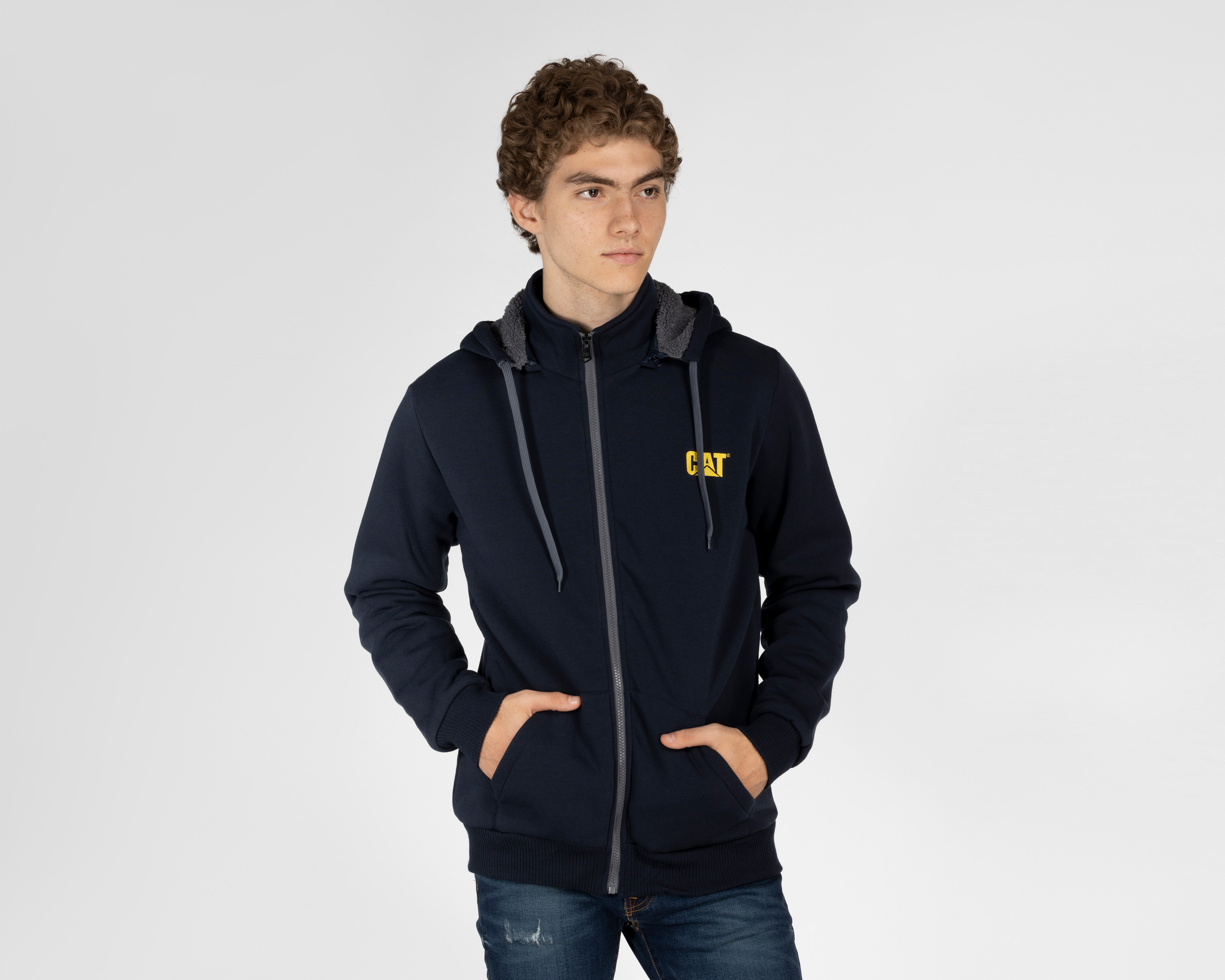 Foto 2 pulgar | Foto 1 | Sudadera CAT con Capucha