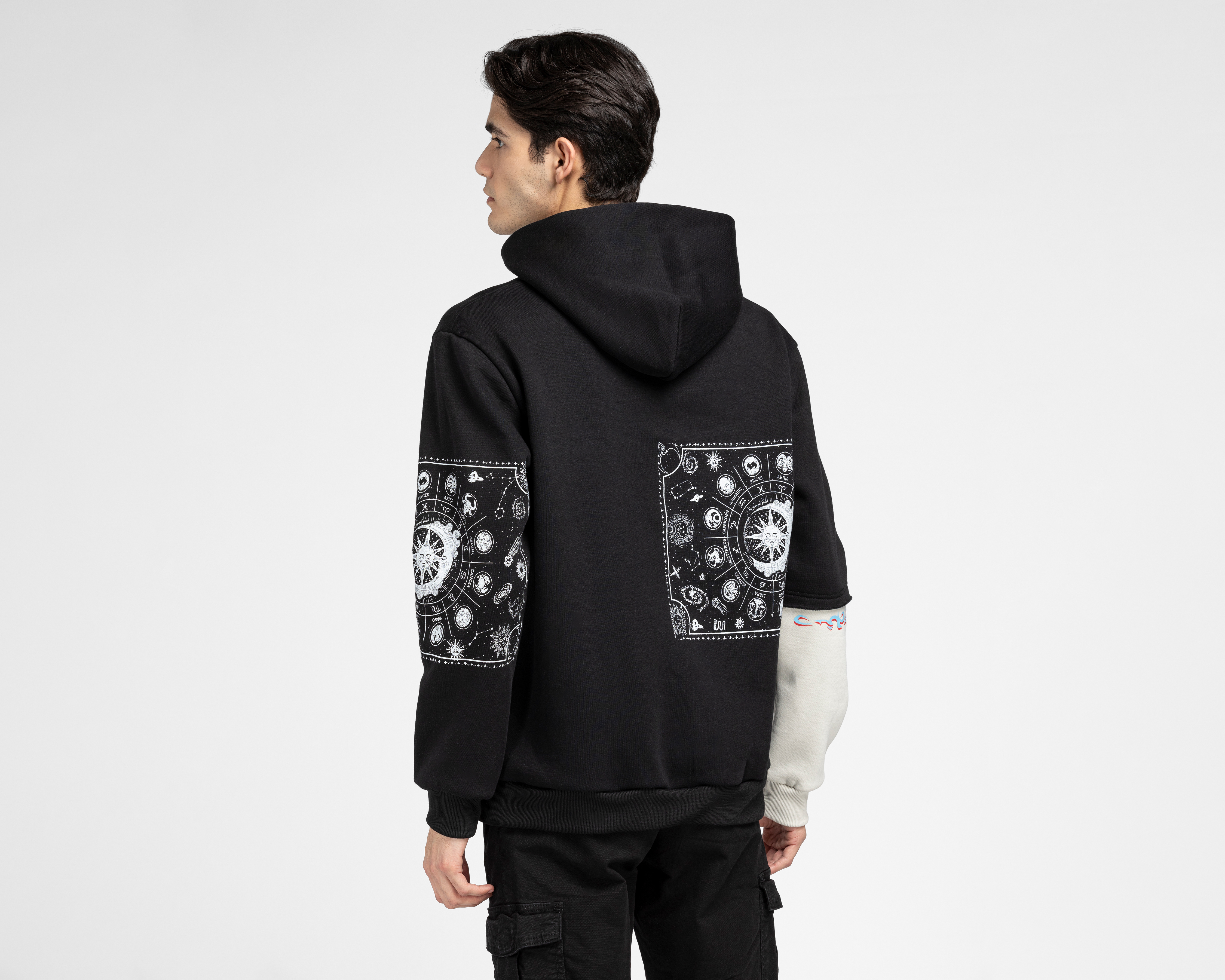 Foto 3 | Foto 3 | Sudadera Neo*City con Capucha