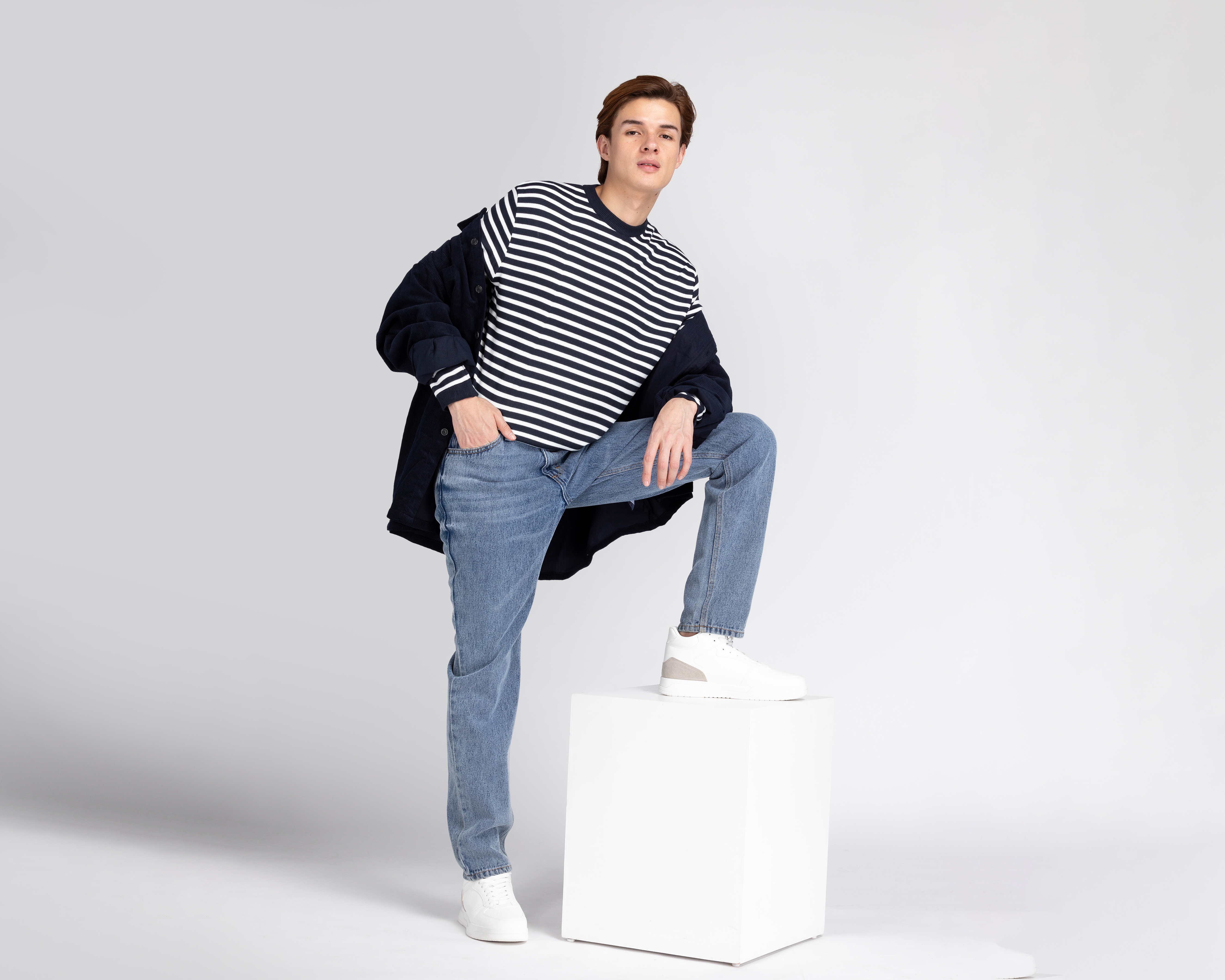 Foto 3 pulgar | Foto 2 | Suéter Refill Cuello Redondo