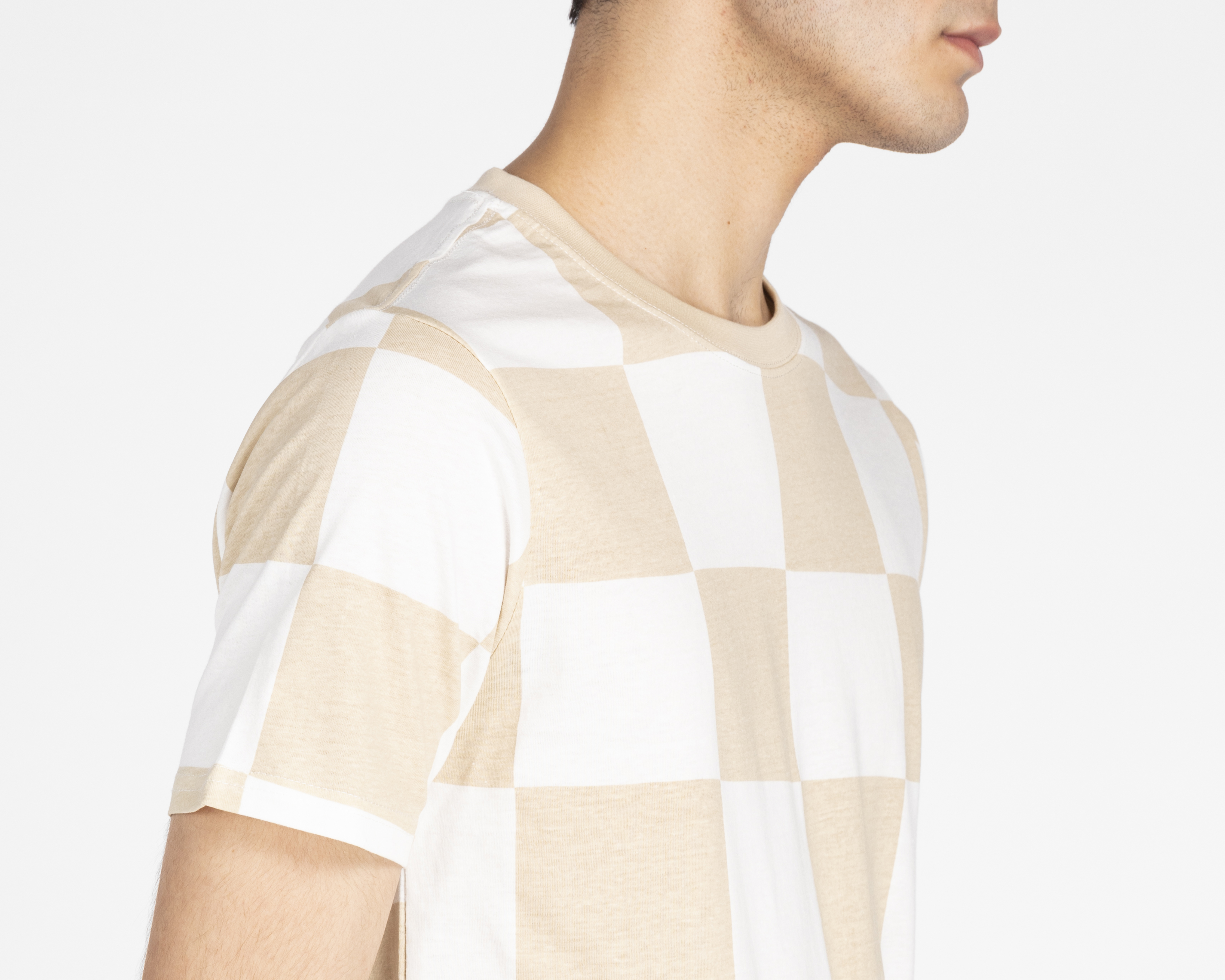 Foto 5 pulgar | Foto 4 | Playera Neo*City Cuello Redondo