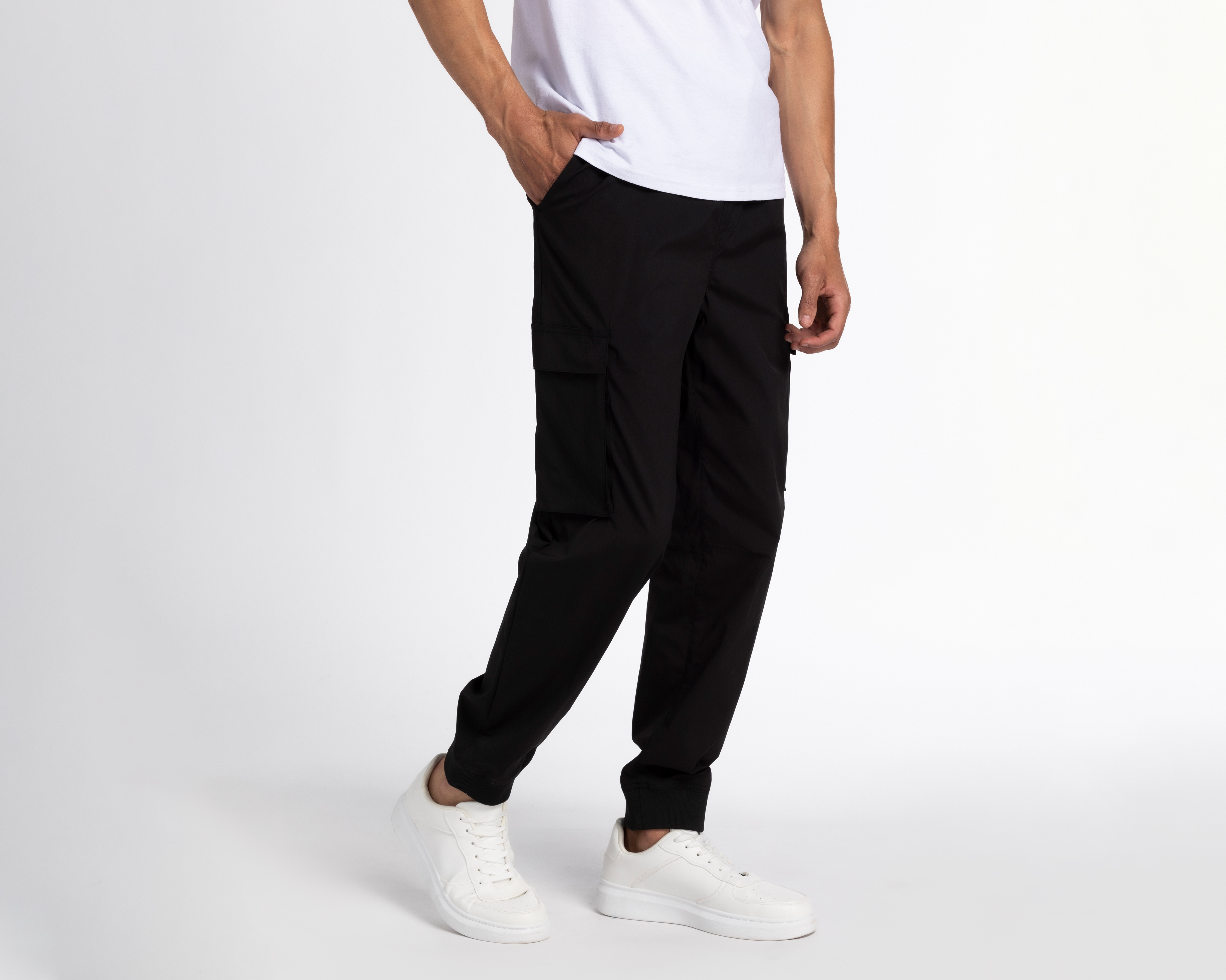 Foto 2 pulgar | Foto 1 | Pantalón Cargo Eckó Unltd. Regular