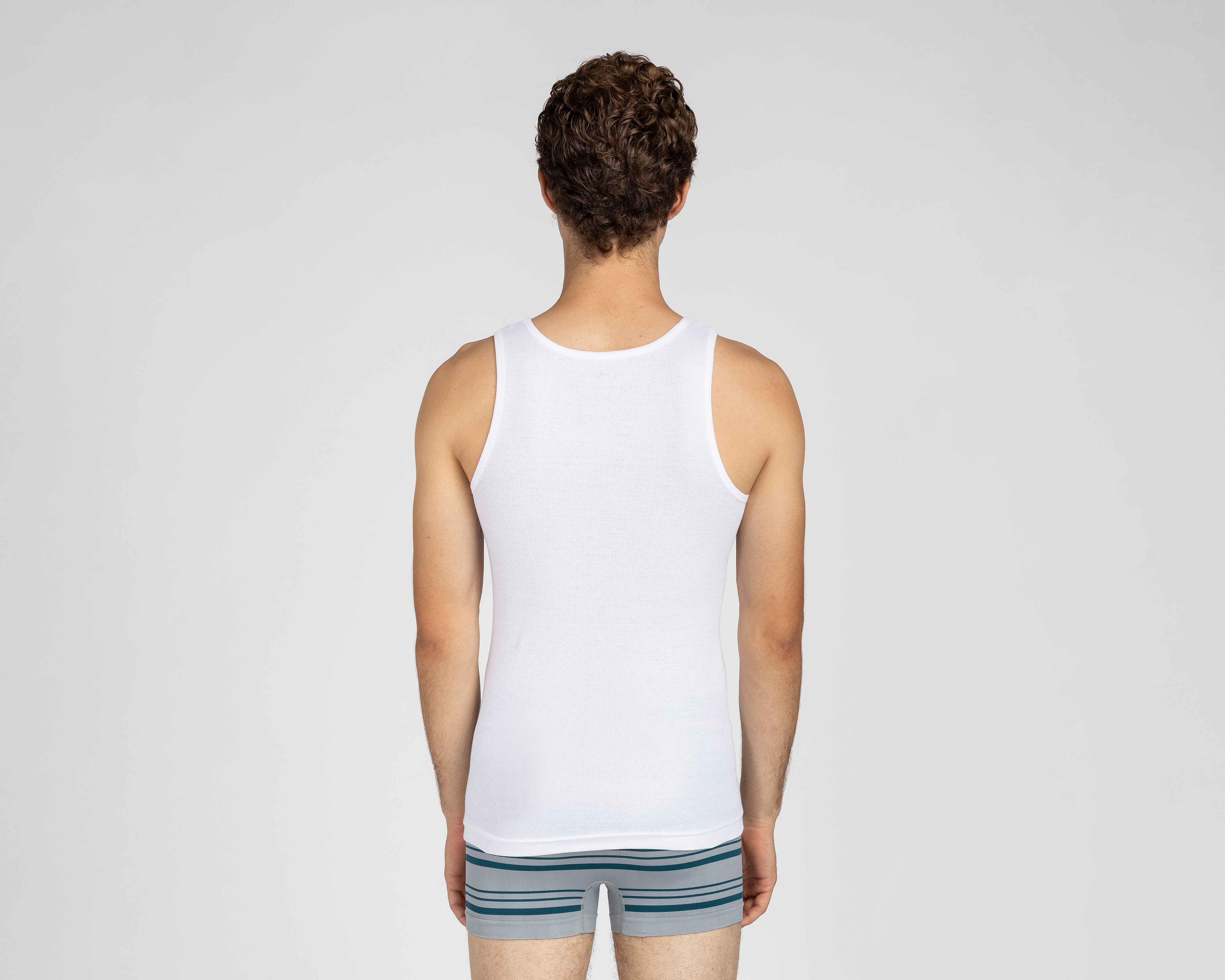 Foto 4 pulgar | Foto 3 | Camiseta Interior York Team Polo Club 4 Piezas