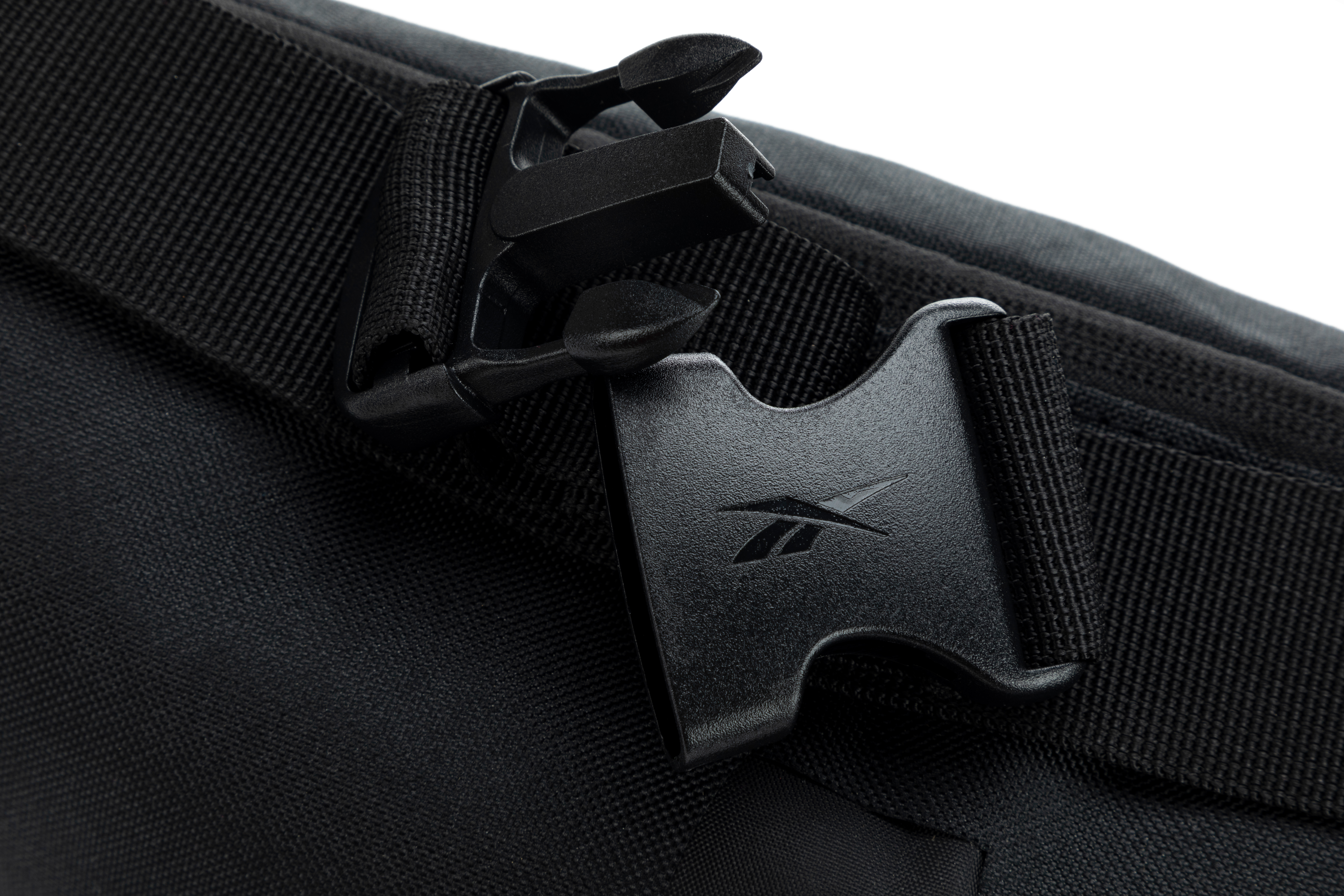 Foto 5 | Foto 5 | Cangurera Reebok