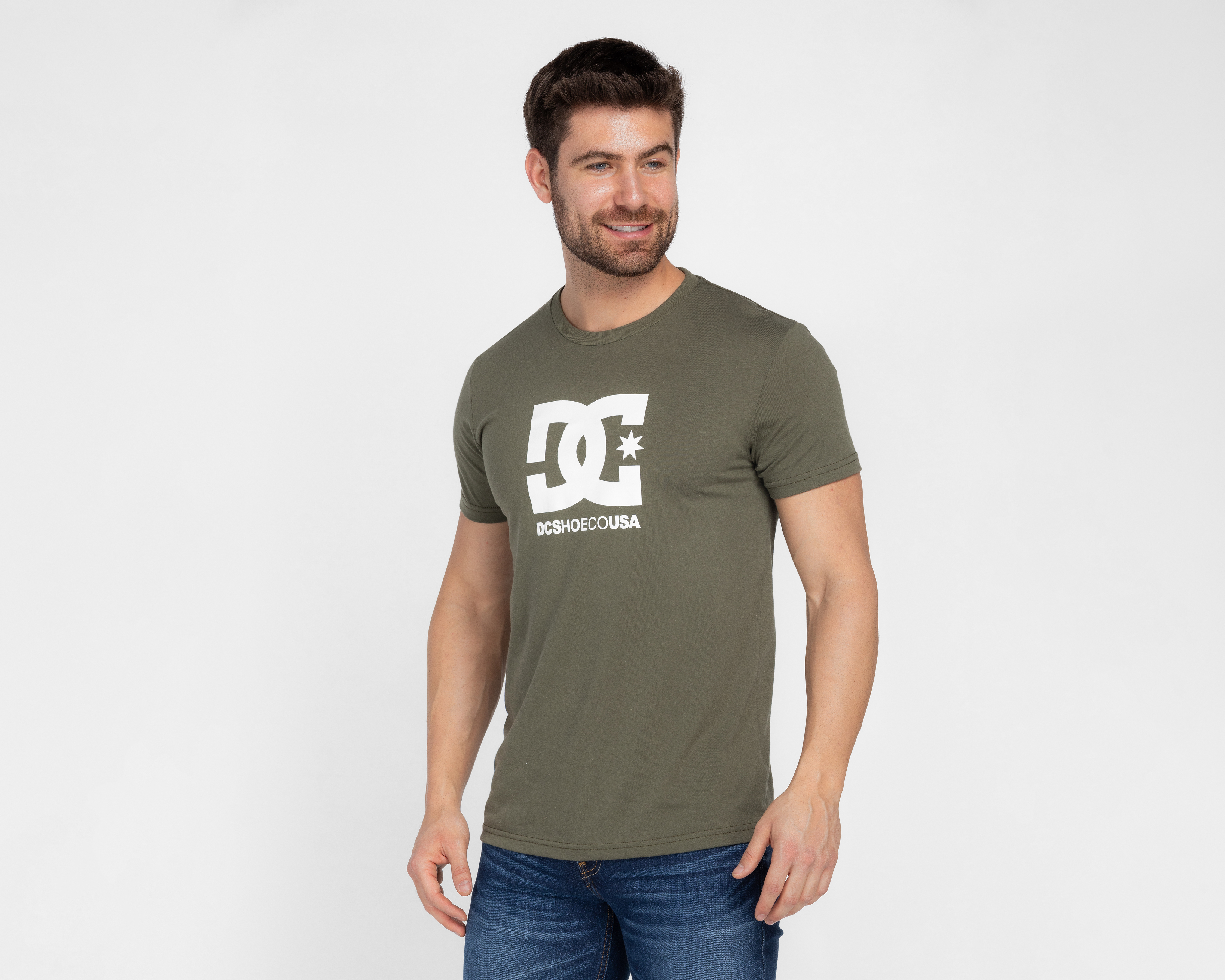 Foto 2 pulgar | Foto 1 | Playera DC Shoes Cuello Redondo para Hombre