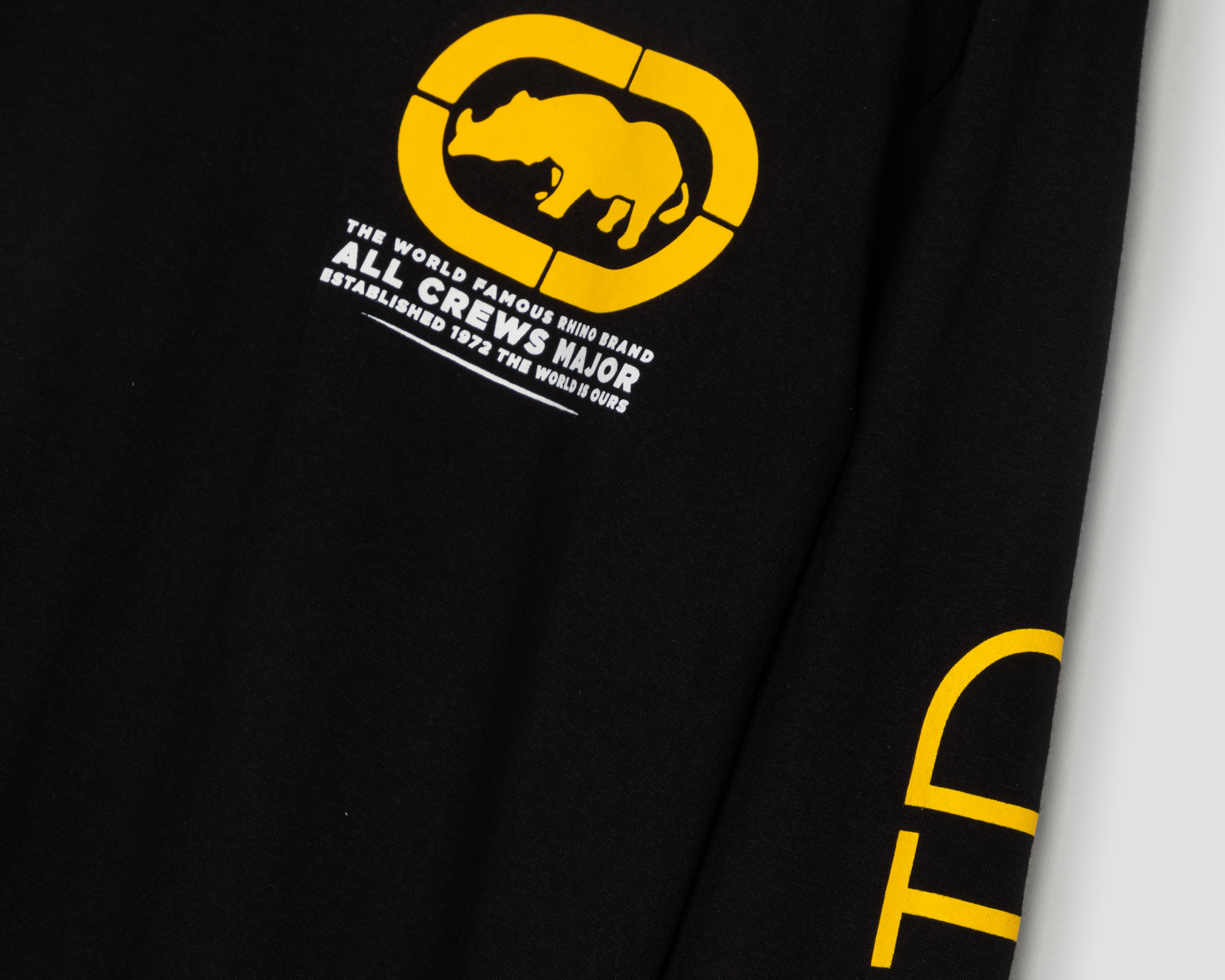 Foto 4 pulgar | Foto 3 | Playera Eckó Unltd. Cuello Redondo