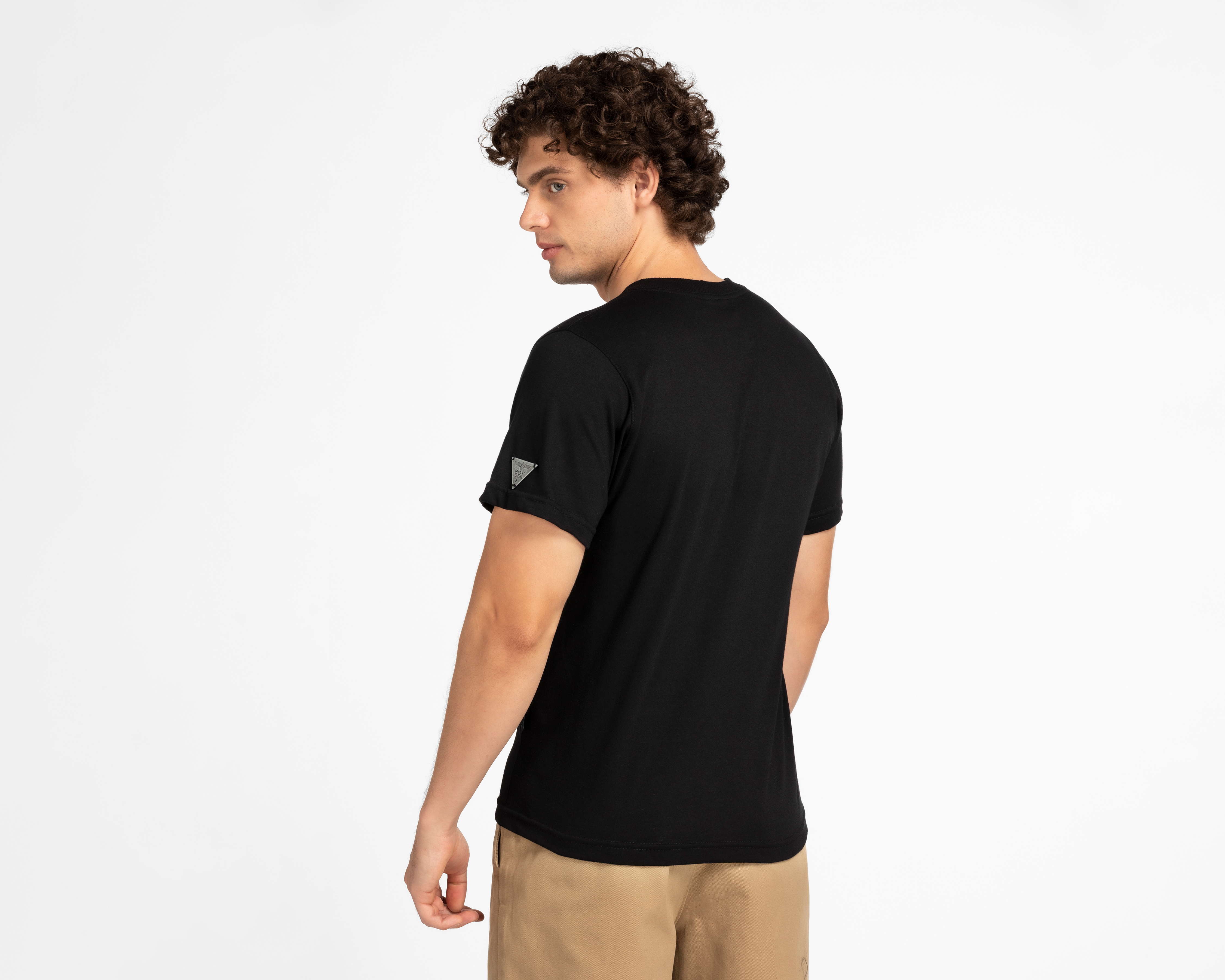 Foto 3 pulgar | Foto 2 | Playera Boy London Cuello Redondo