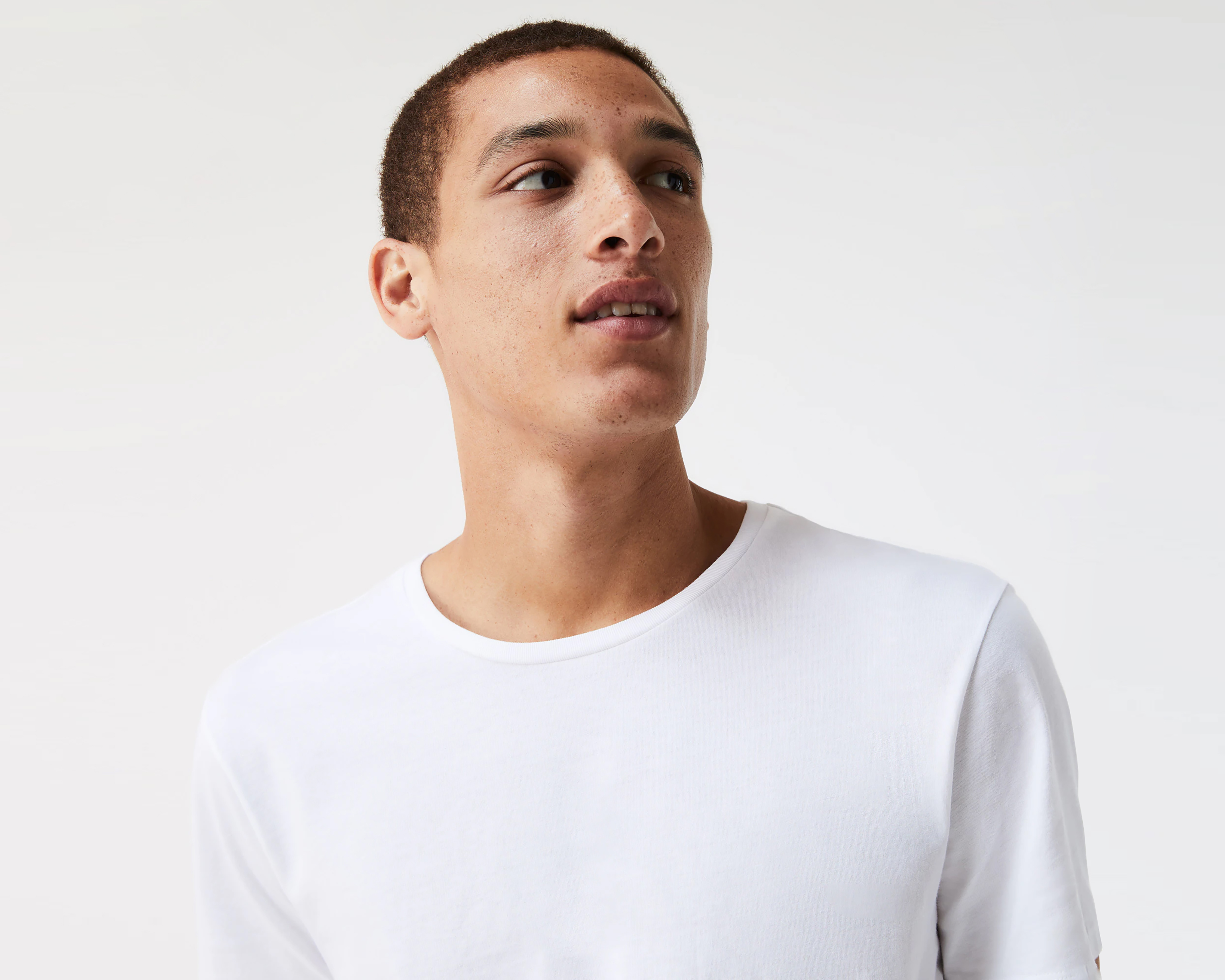 Foto 3 | Foto 3 | Playera Interior Cuello Redondo Lacoste 3 Piezas