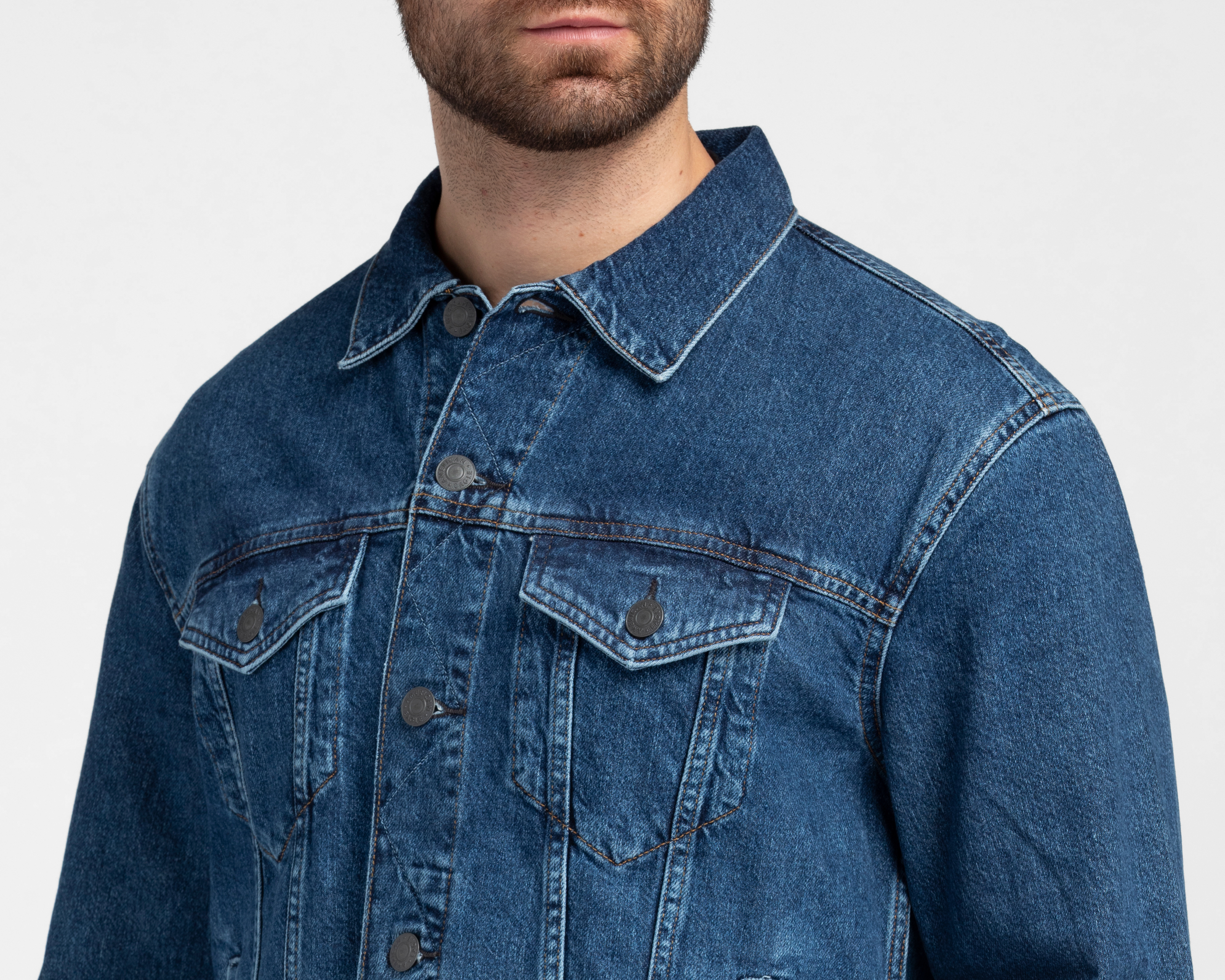 Foto 4 pulgar | Foto 3 | Chamarra American Eagle Trucker