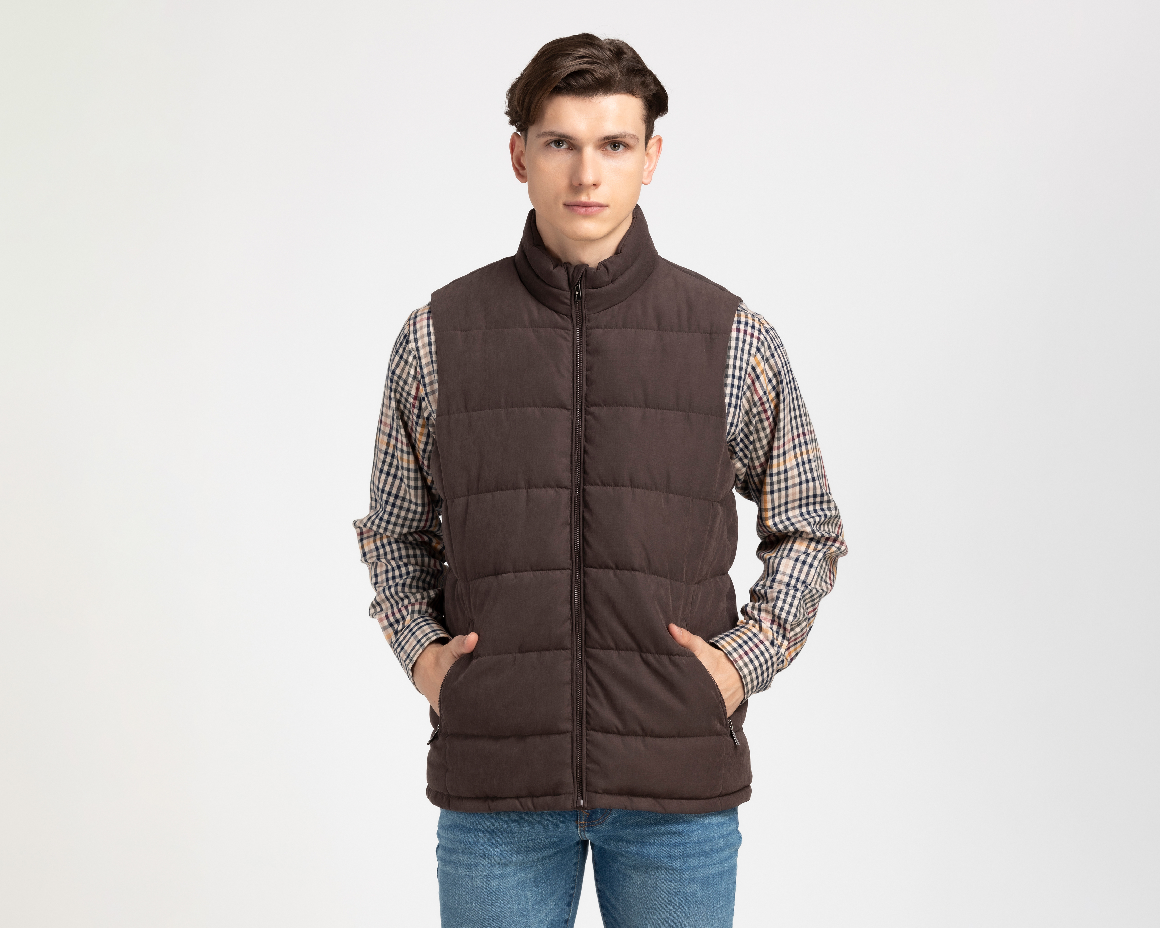 Foto 2 pulgar | Foto 1 | Chaleco York Team Polo Club Capitonado