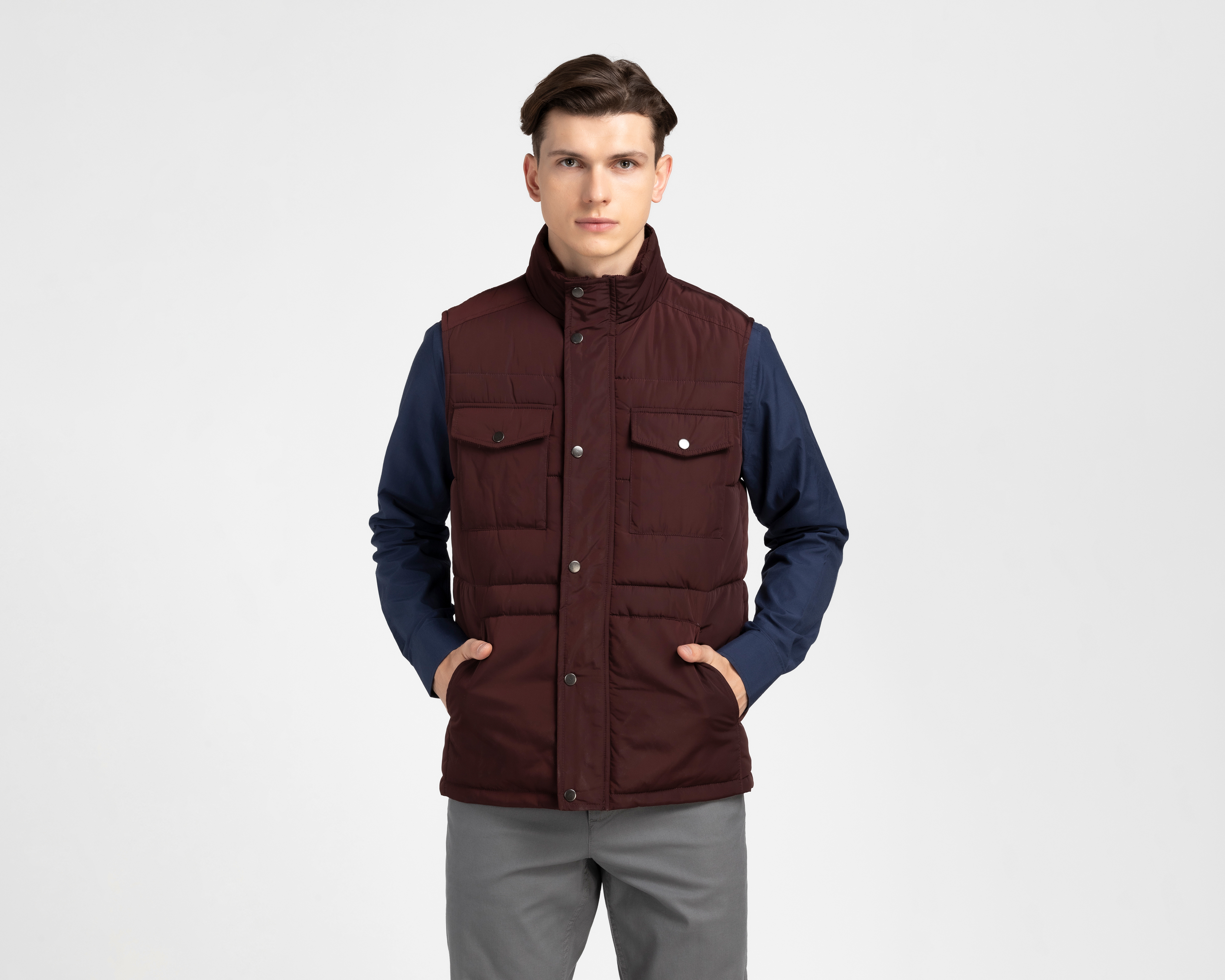 Foto 2 pulgar | Foto 1 | Chaleco York Team Polo Club Capitonado