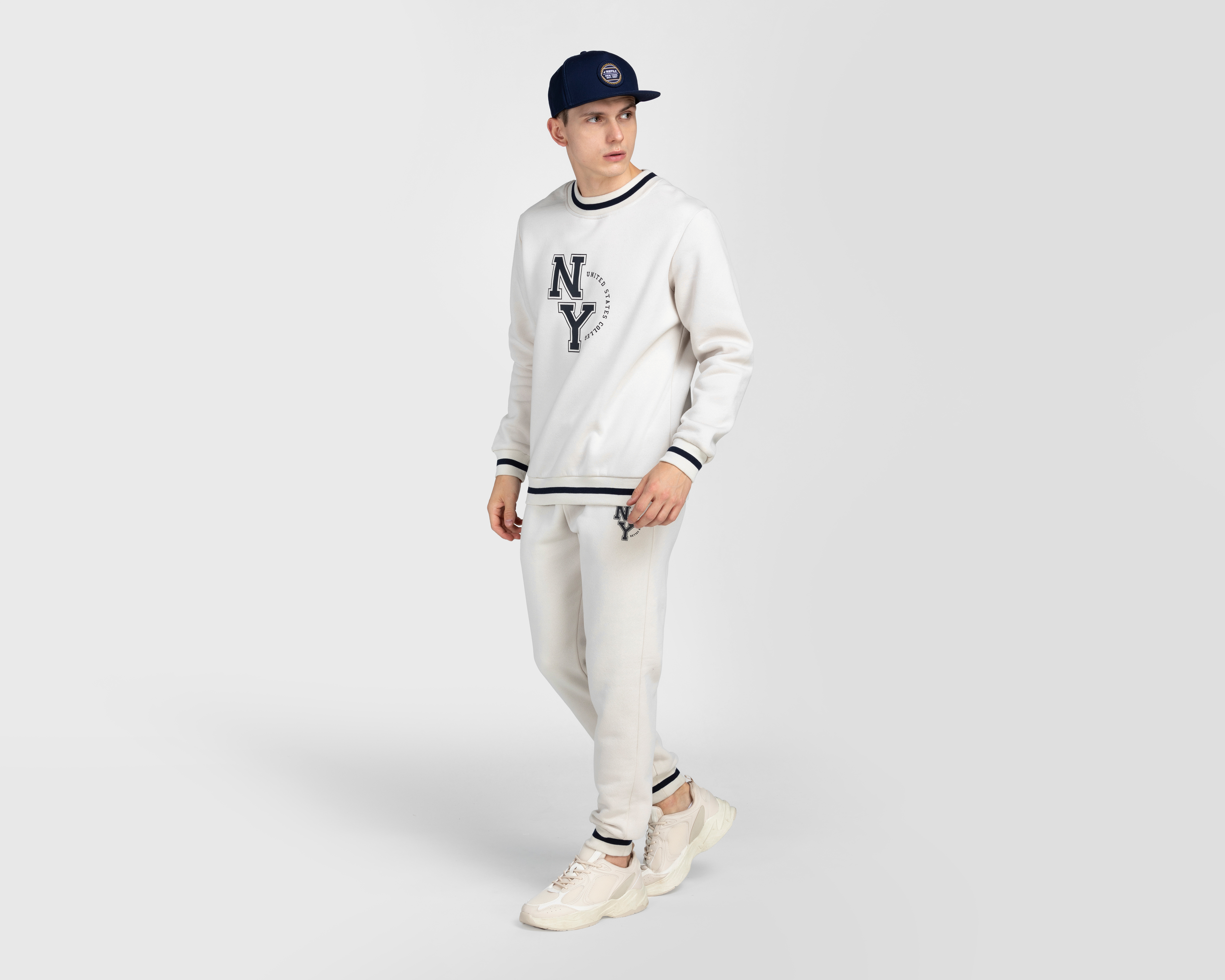 Foto 3 pulgar | Foto 2 | Pants y Sudadera Refill para Hombre