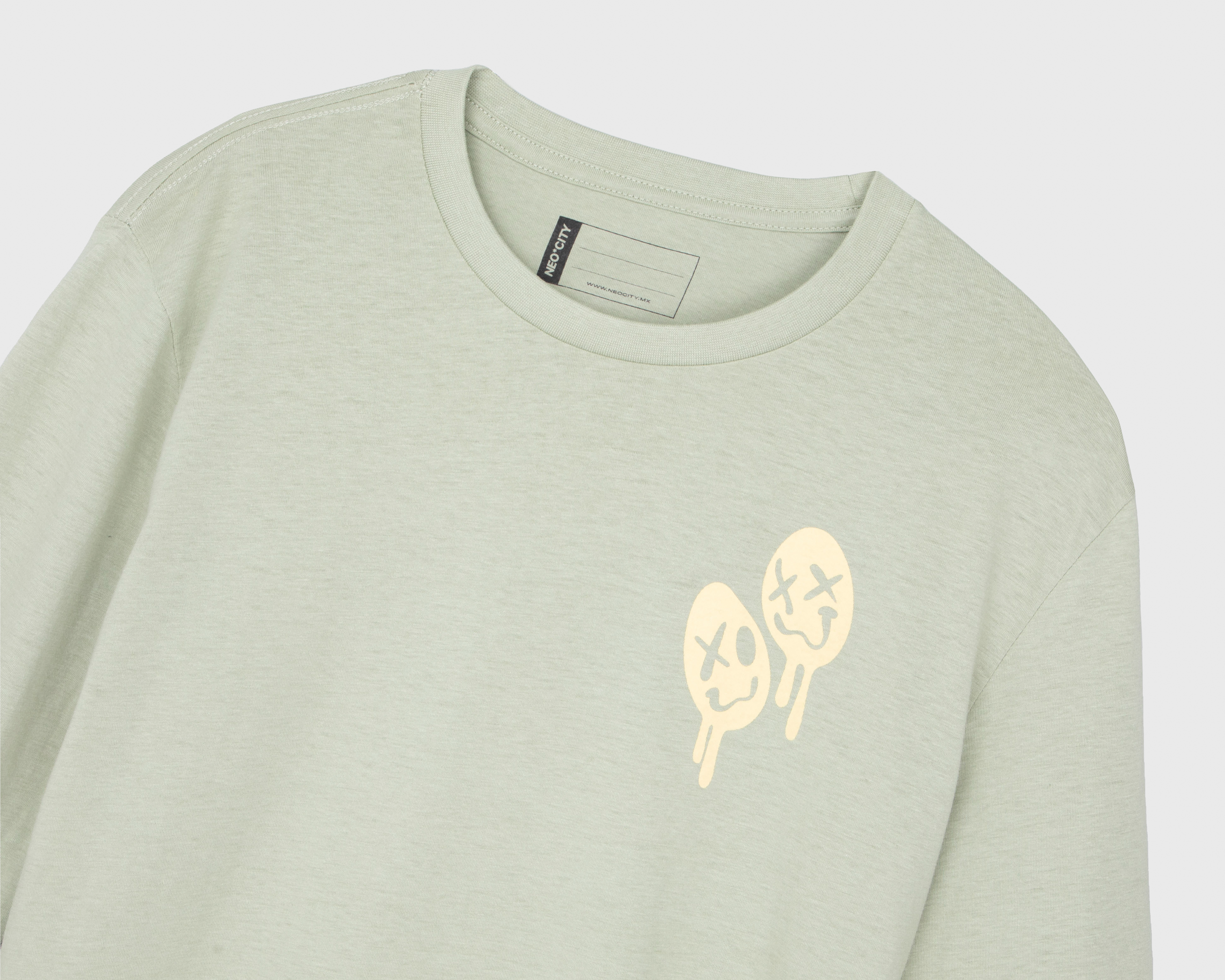 Foto 3 | Foto 3 | Playera Neo*City Cuello Redondo