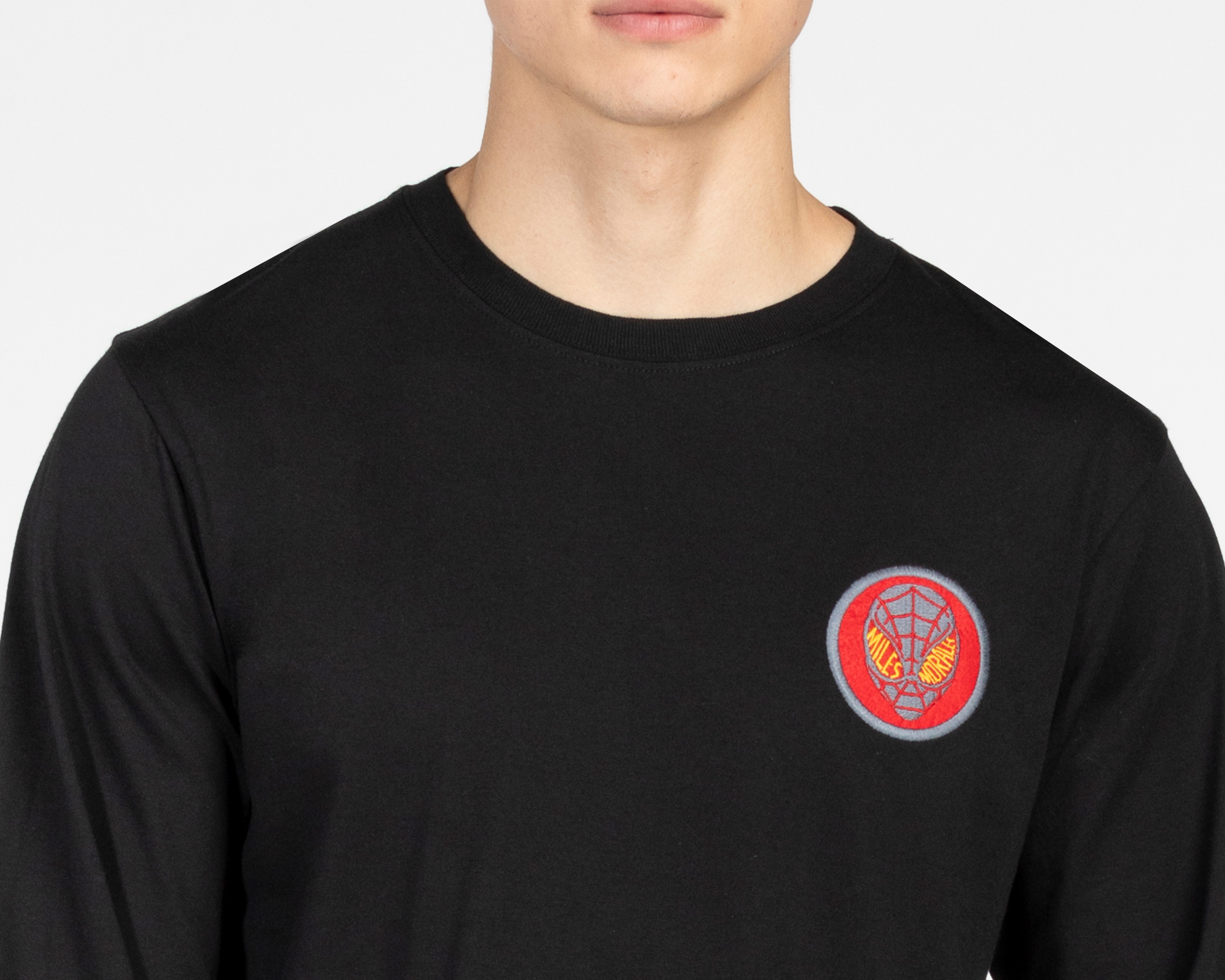 Foto 4 pulgar | Foto 3 | Playera Marvel Spider-Man Manga Larga para Niño