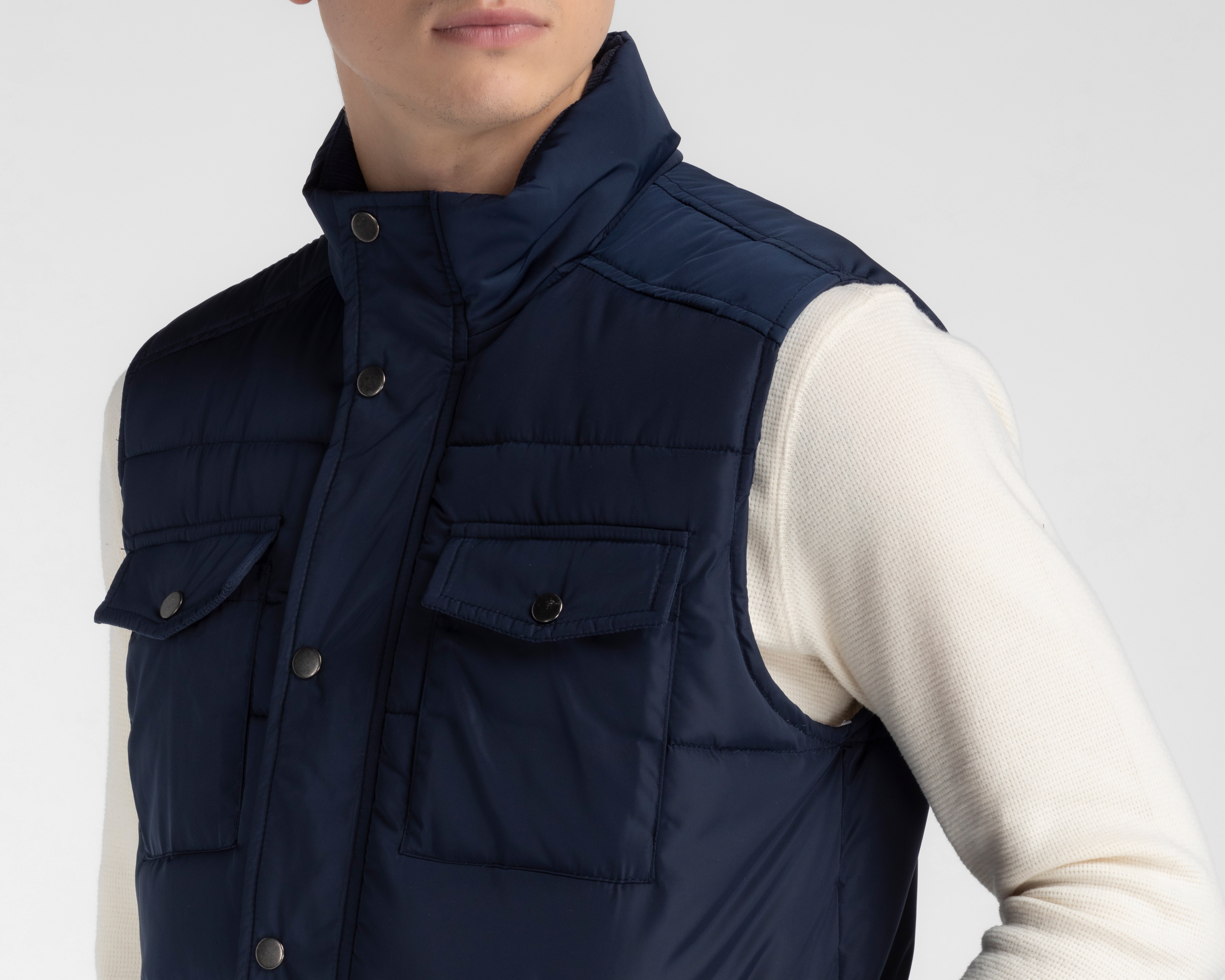 Foto 5 pulgar | Foto 4 | Chaleco York Team Polo Club Capitonado