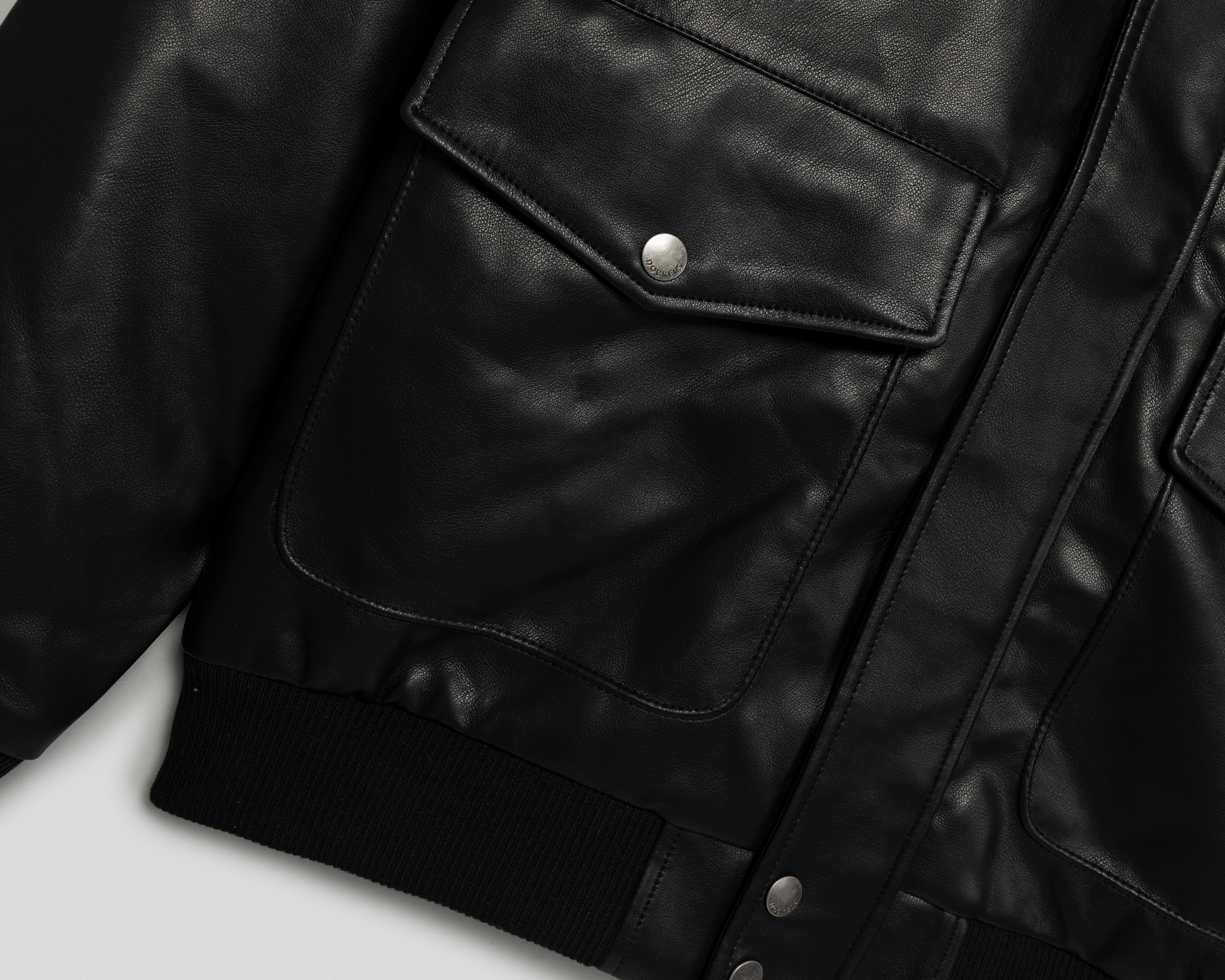 Foto 4 pulgar | Foto 3 | Chamarra Dockers